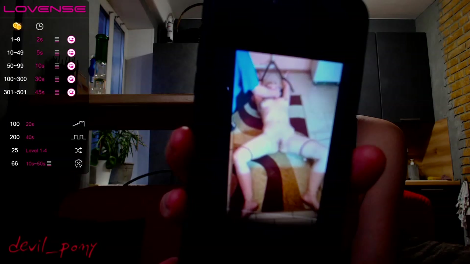 Gallery image thumbnail from Devil_pony's myfreecams stream on, 12/03/2022, 12:54 image 13 of 20