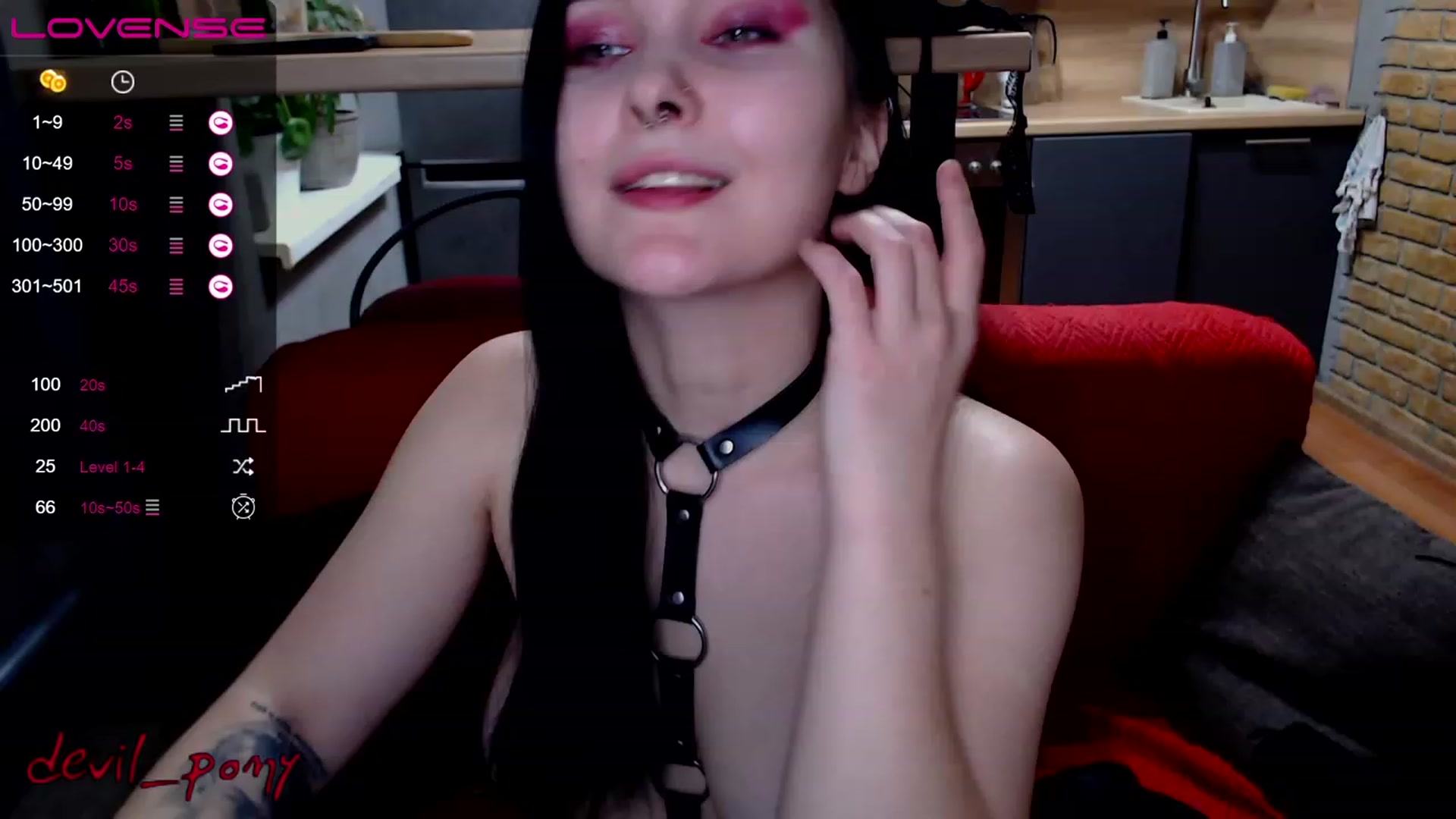 Gallery image thumbnail from Devil_pony's myfreecams stream on, 12/03/2022, 14:09 image 20 of 20