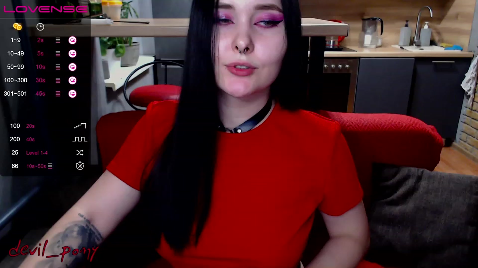Gallery image thumbnail from Devil_pony's myfreecams stream on, 12/11/2022, 13:41 image 12 of 20