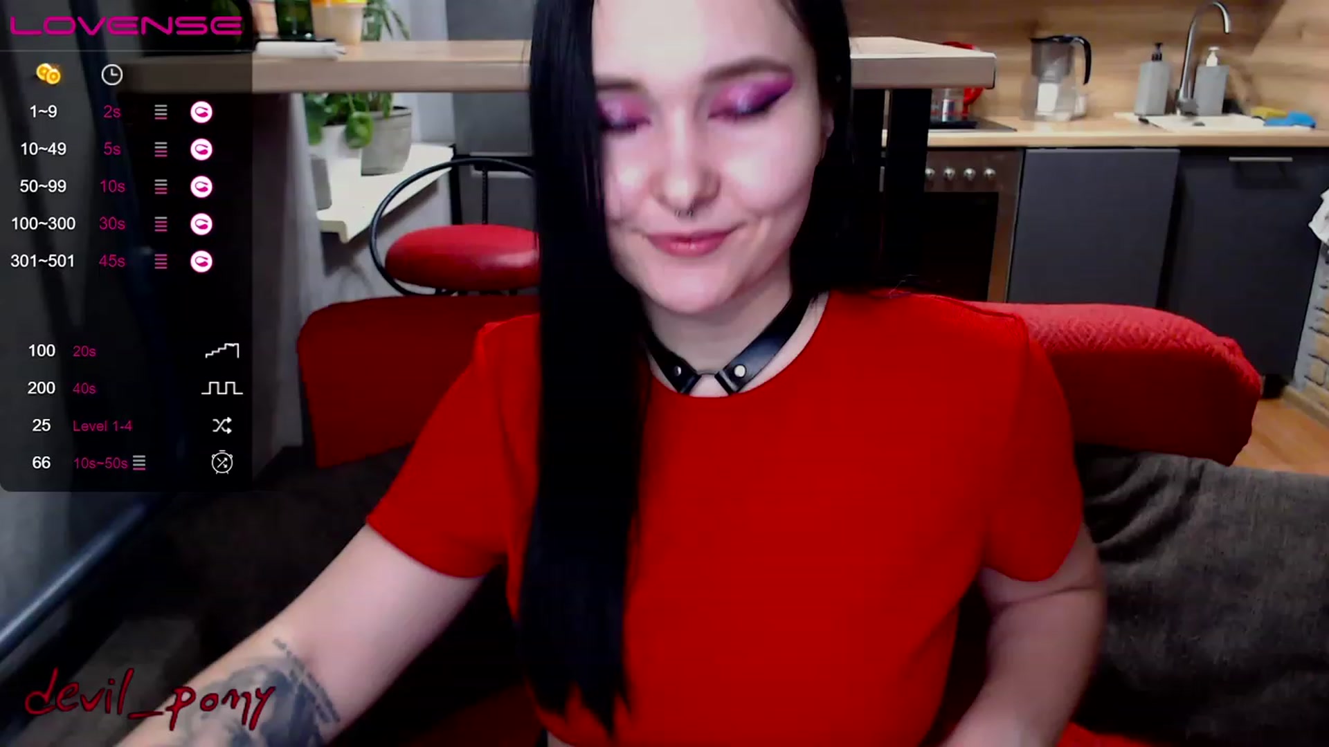 Gallery image thumbnail from Devil_pony's myfreecams stream on, 12/11/2022, 13:41 image 1 of 20