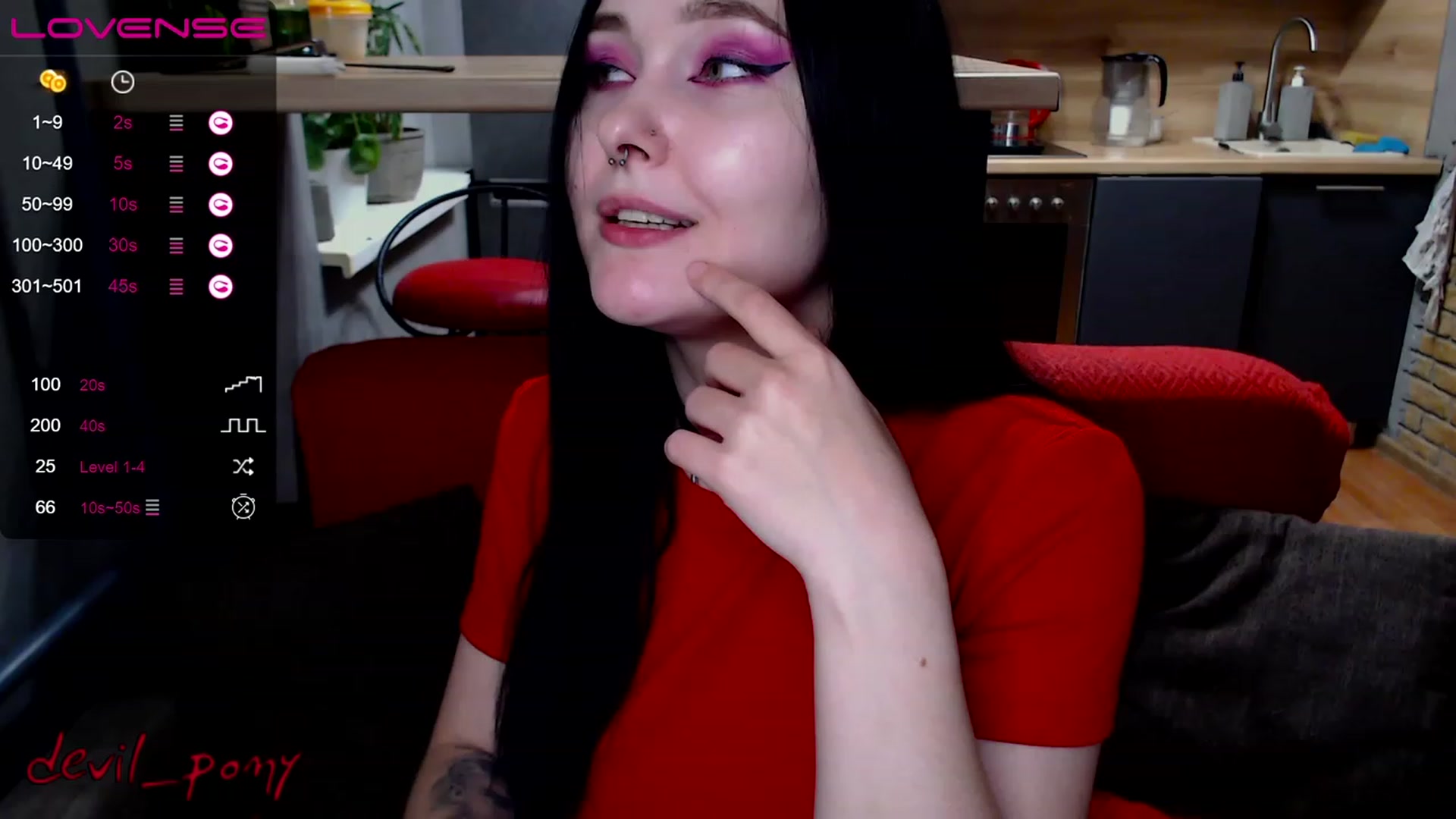 Gallery image thumbnail from Devil_pony's myfreecams stream on, 12/11/2022, 13:41 image 17 of 20