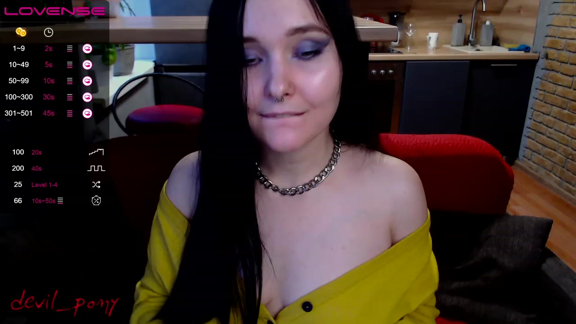 Gallery image thumbnail from Devil_pony's myfreecams stream on, 12/15/2022, 12:36 image 14 of 20