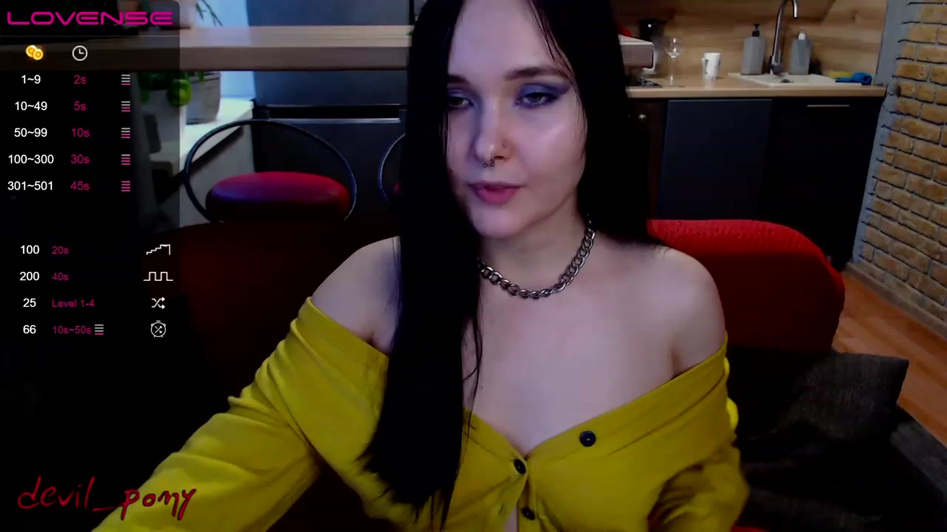 Gallery image thumbnail from Devil_pony's myfreecams stream on, 12/15/2022, 12:36 image 11 of 20