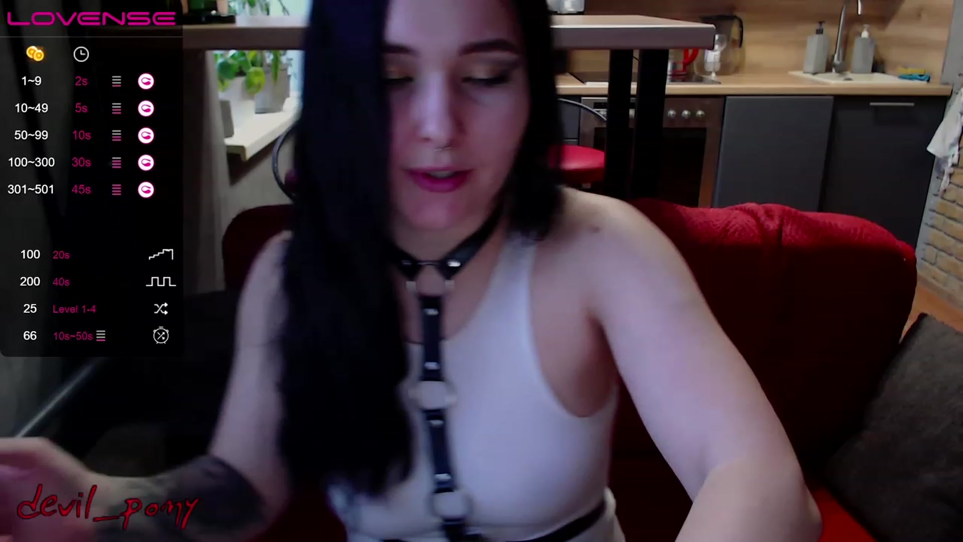 Gallery image thumbnail from Devil_pony's myfreecams stream on, 12/18/2022, 12:39 image 4 of 20