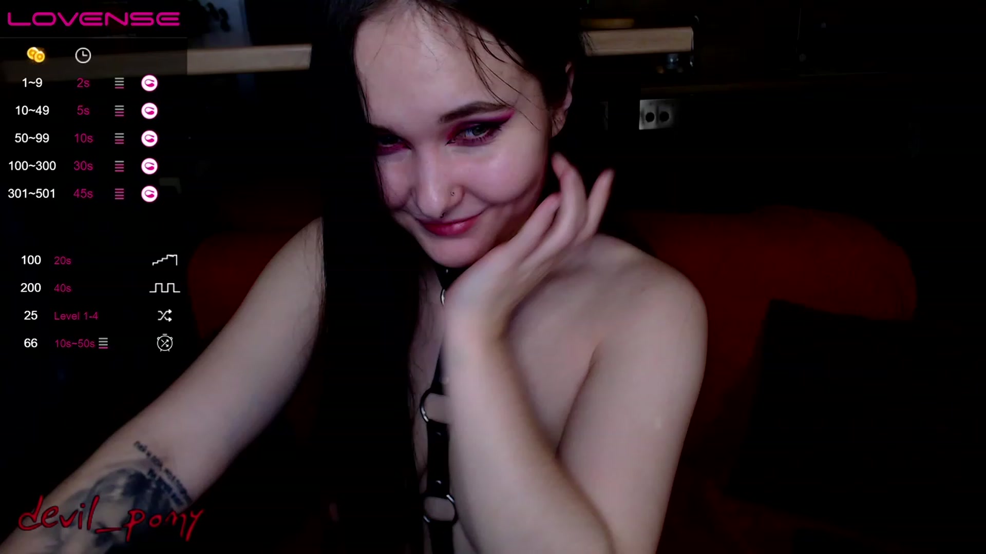 Gallery image thumbnail from Devil_pony's myfreecams stream on, 12/27/2022, 19:32 image 12 of 20