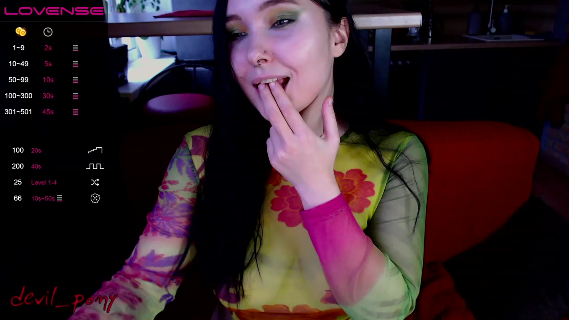 Gallery image thumbnail from Devil_pony's myfreecams stream on, 01/03/2023, 12:20 image 20 of 20