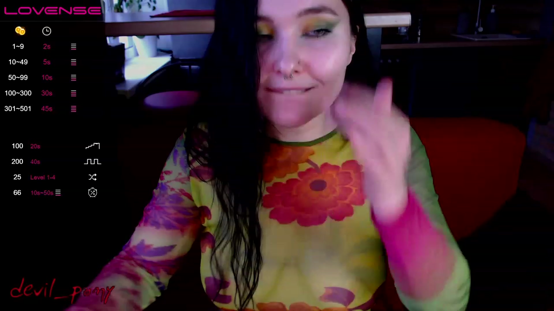 Gallery image thumbnail from Devil_pony's myfreecams stream on, 01/03/2023, 12:20 image 18 of 20