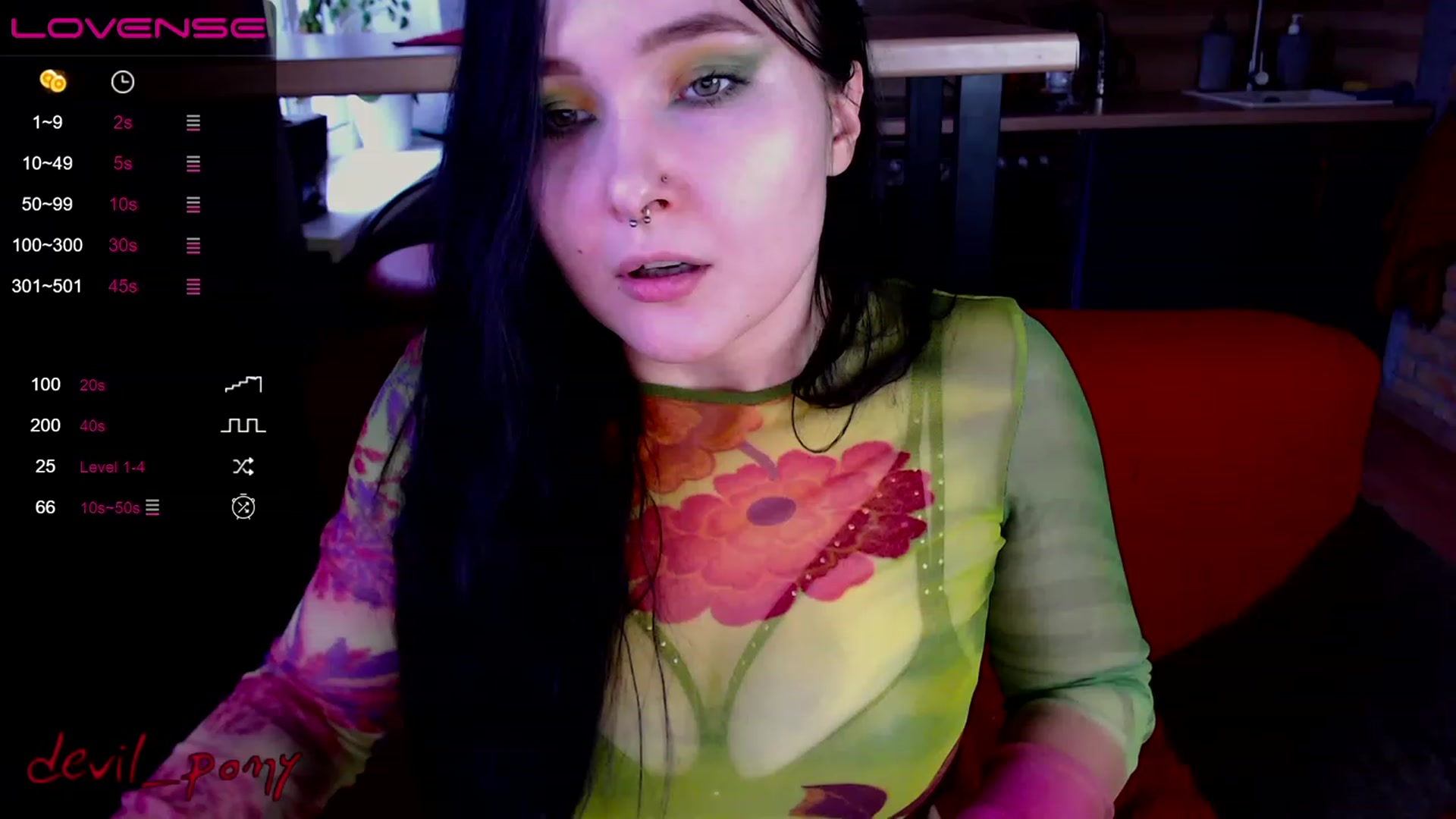 Gallery image thumbnail from Devil_pony's myfreecams stream on, 01/03/2023, 12:20 image 14 of 20