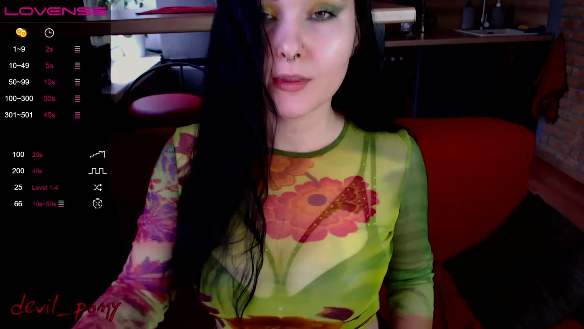 Gallery image thumbnail from Devil_pony's myfreecams stream on, 01/03/2023, 12:20 image 1 of 20