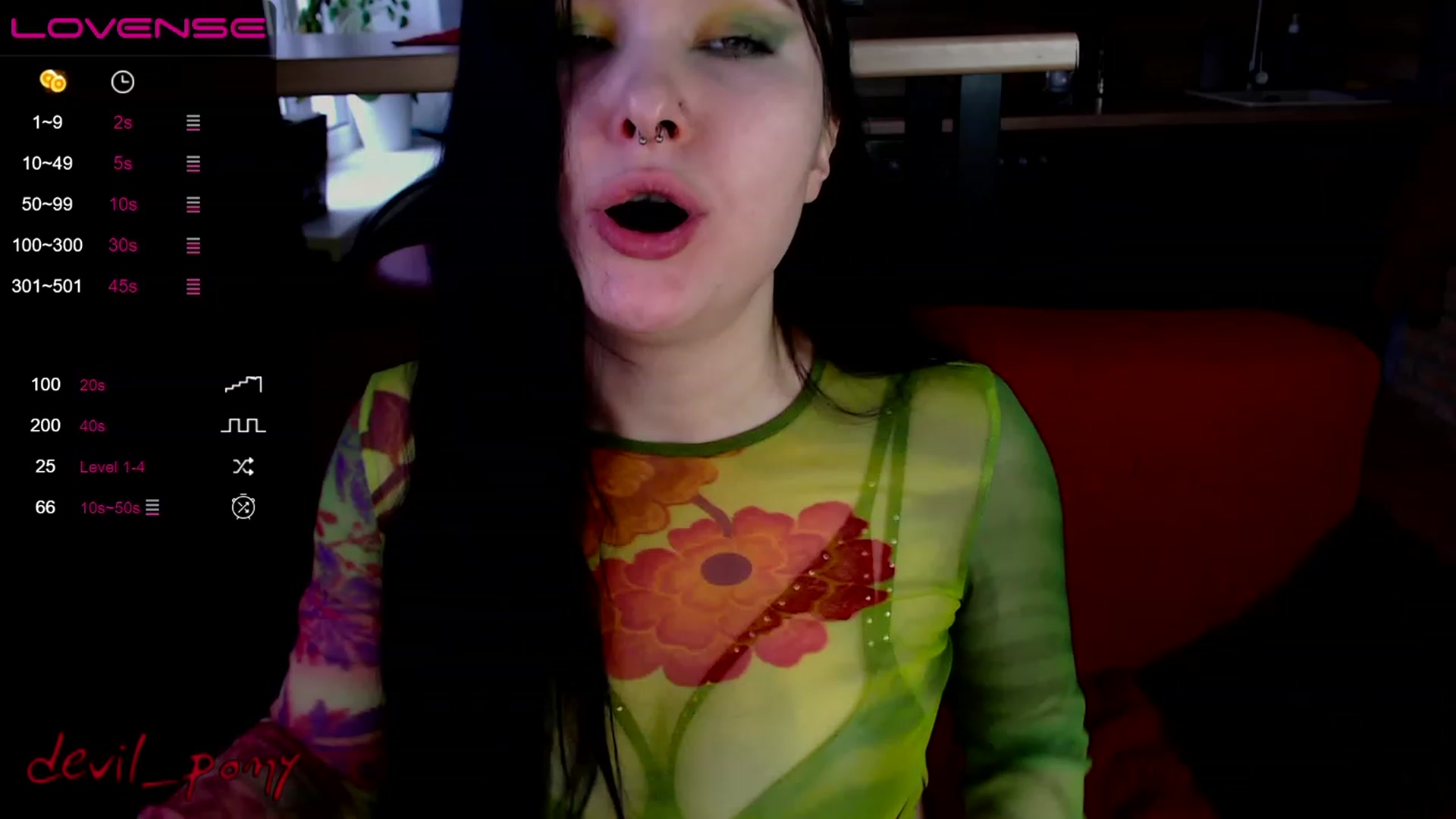 Gallery image thumbnail from Devil_pony's myfreecams stream on, 01/03/2023, 12:20 image 15 of 20