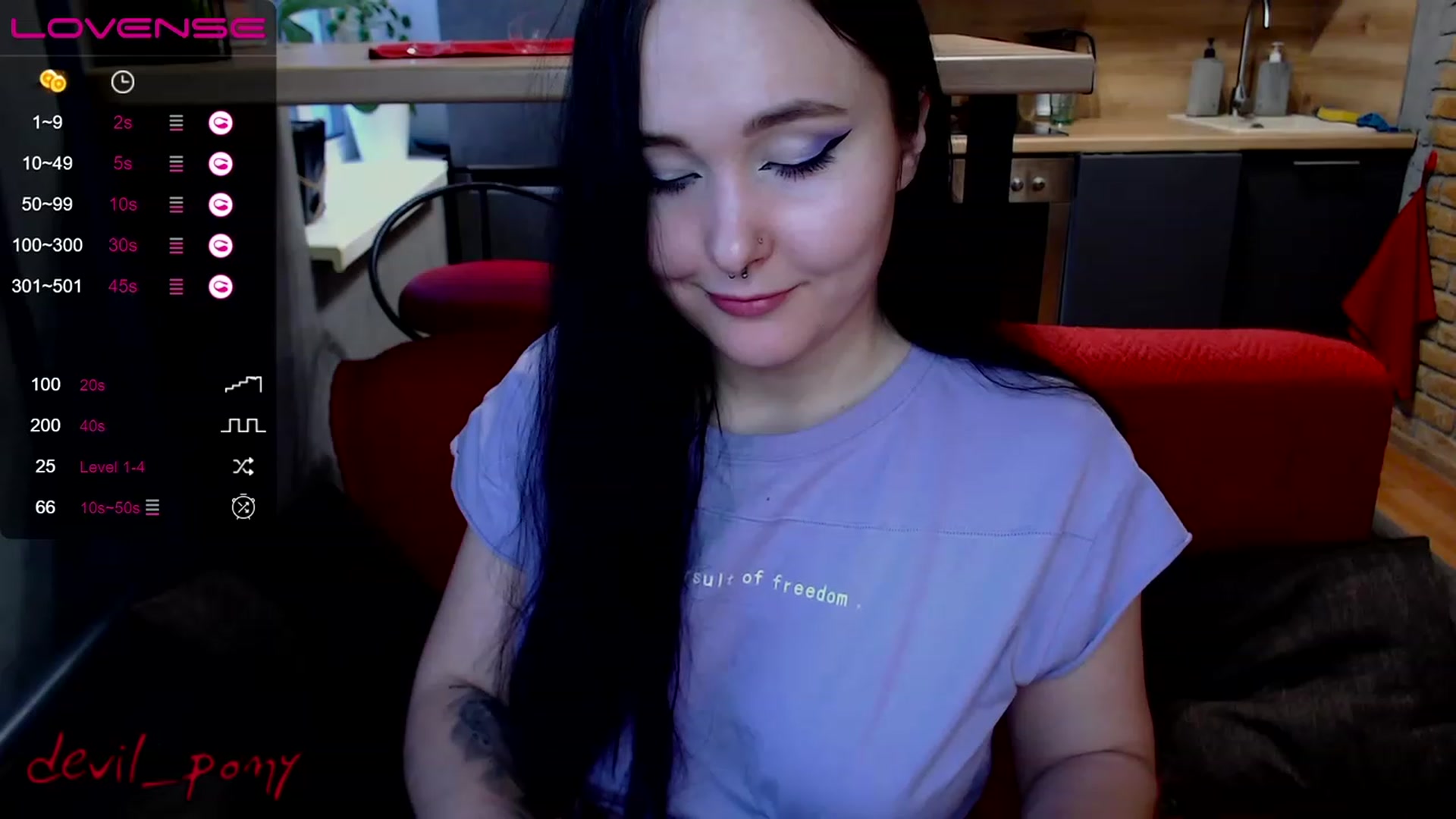 Gallery image thumbnail from Devil_pony's myfreecams stream on, 01/06/2023, 14:05 image 4 of 20
