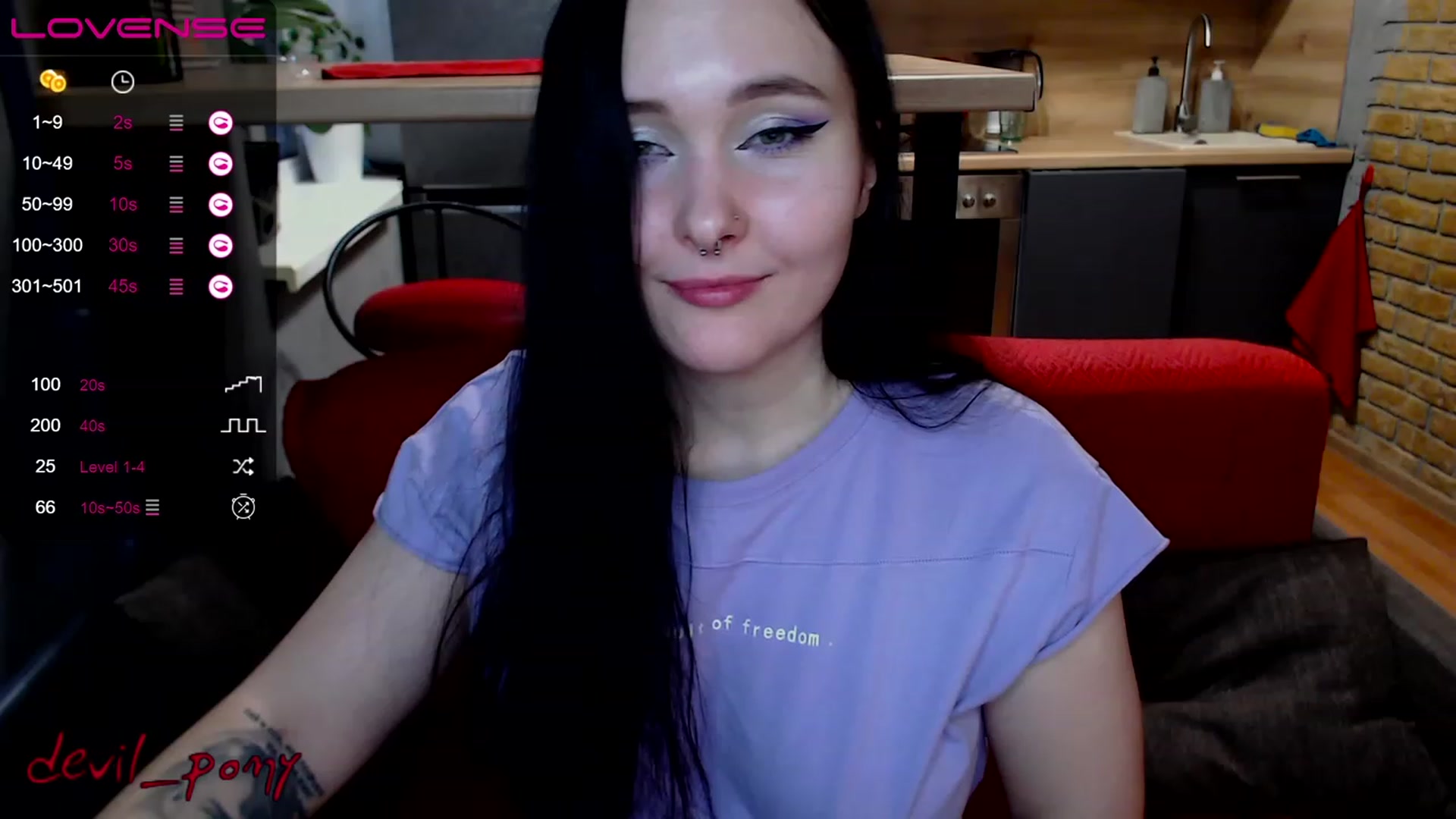 Gallery image thumbnail from Devil_pony's myfreecams stream on, 01/06/2023, 14:05 image 14 of 20