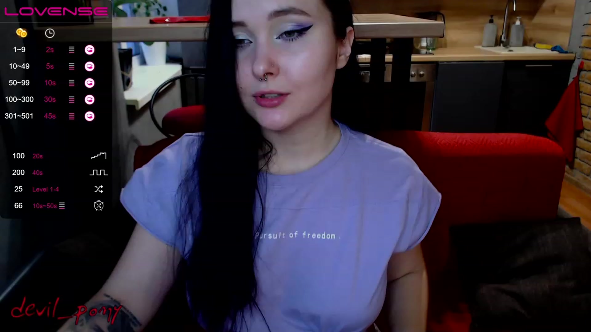 Gallery image thumbnail from Devil_pony's myfreecams stream on, 01/06/2023, 14:05 image 8 of 20