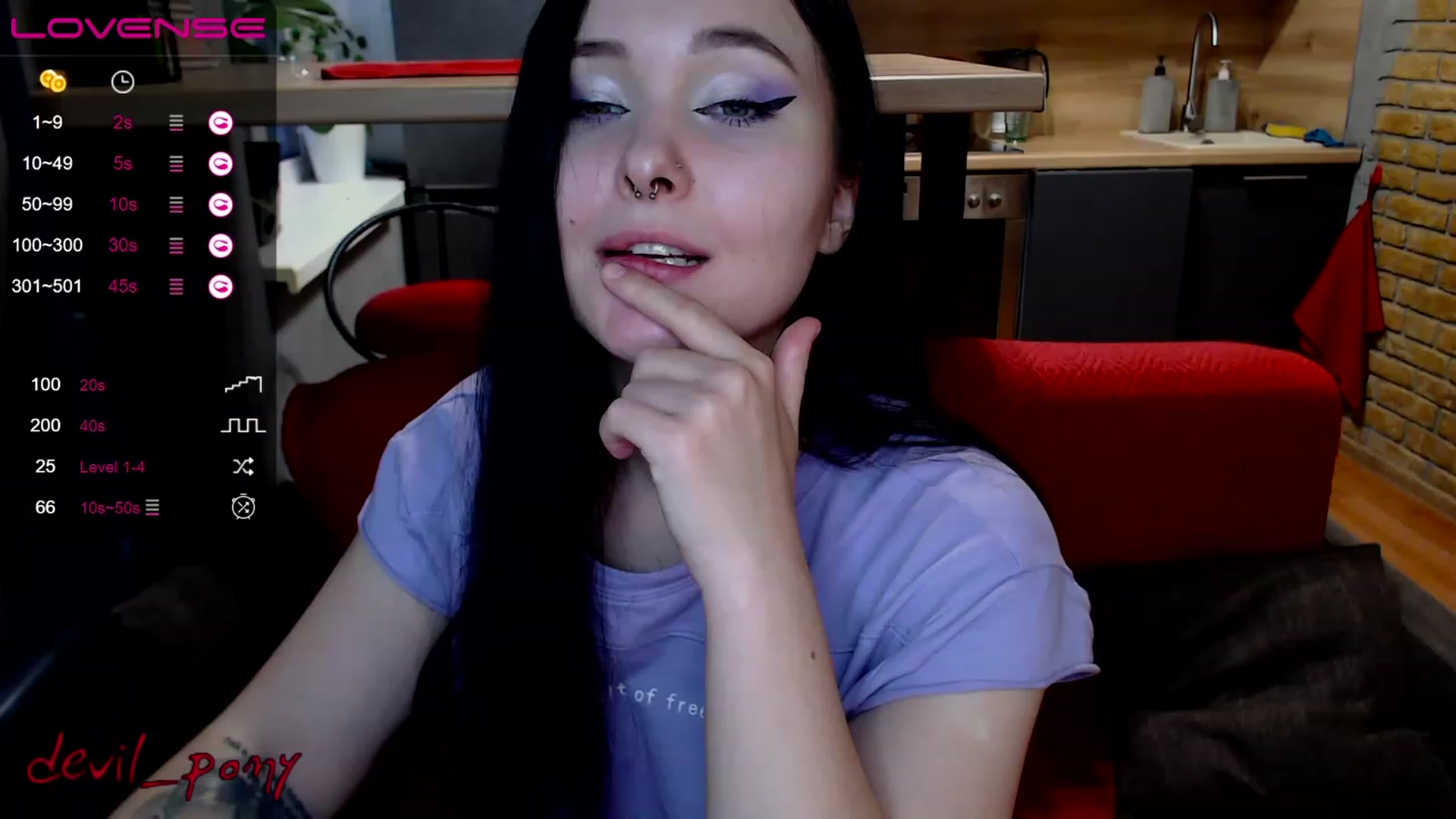 Gallery image thumbnail from Devil_pony's myfreecams stream on, 01/06/2023, 14:05 image 13 of 20