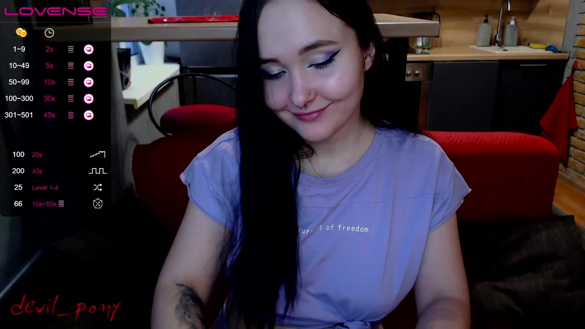 Gallery image thumbnail from Devil_pony's myfreecams stream on, 01/06/2023, 14:05 image 7 of 20