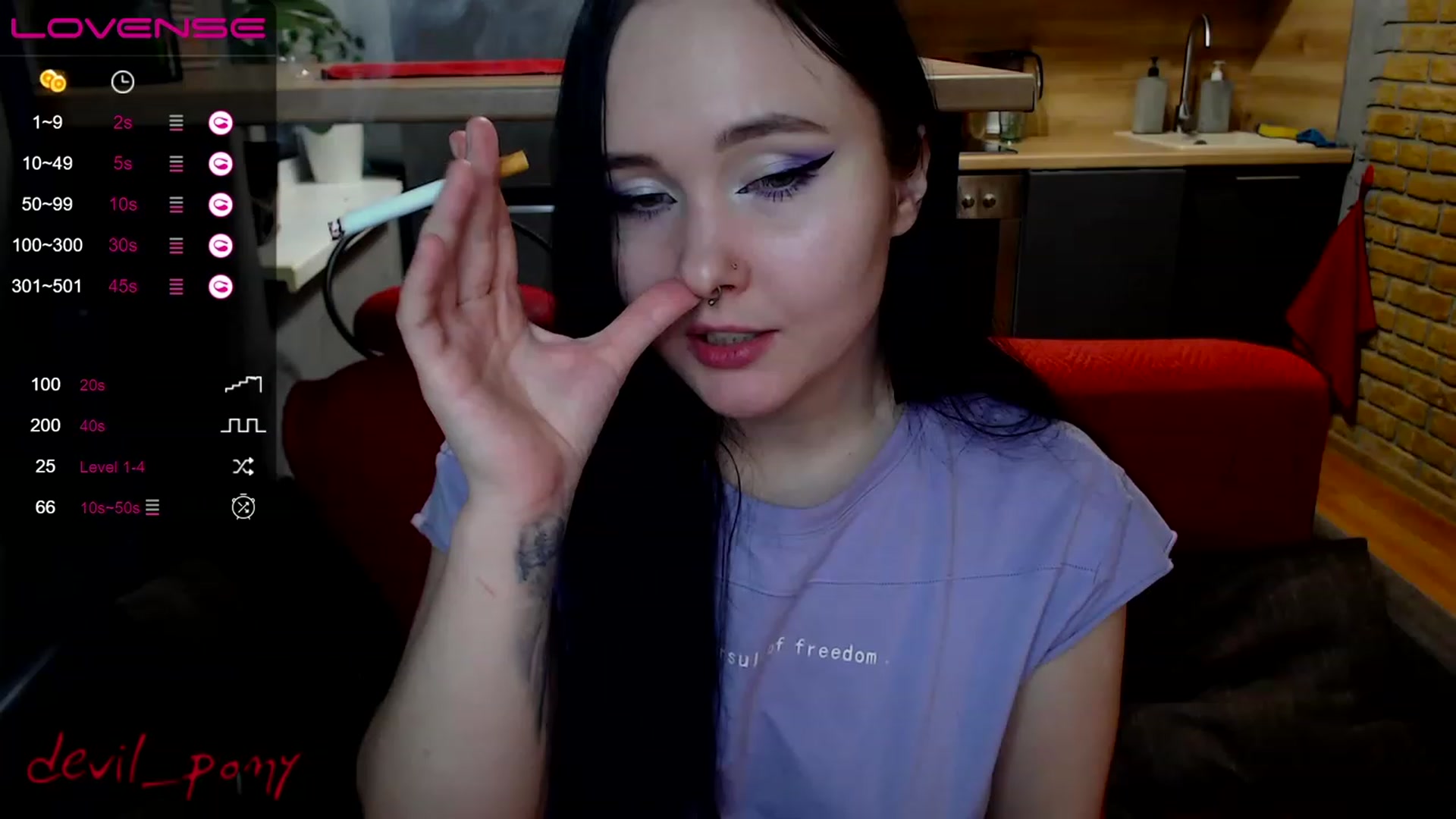 Gallery image thumbnail from Devil_pony's myfreecams stream on, 01/06/2023, 14:05 image 16 of 20