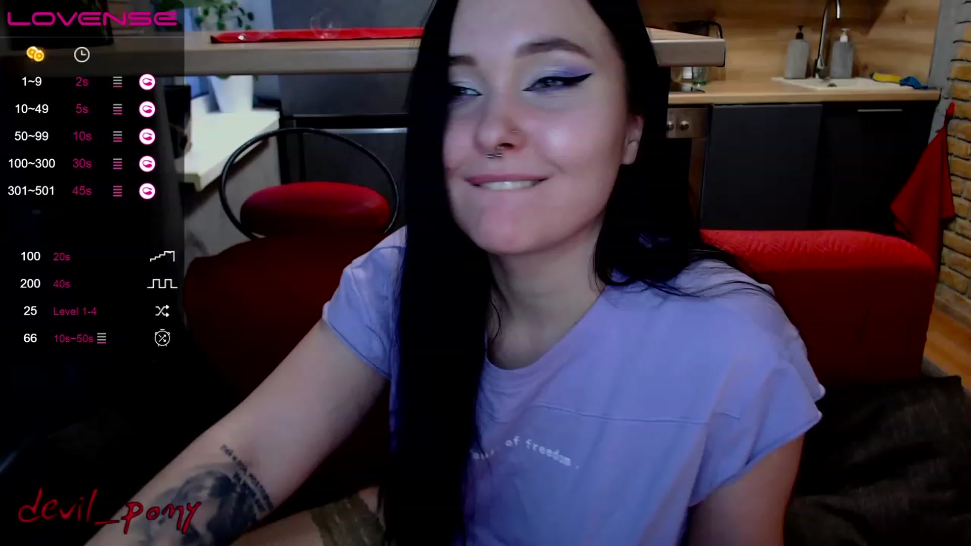 Gallery image thumbnail from Devil_pony's myfreecams stream on, 01/06/2023, 14:05 image 9 of 20
