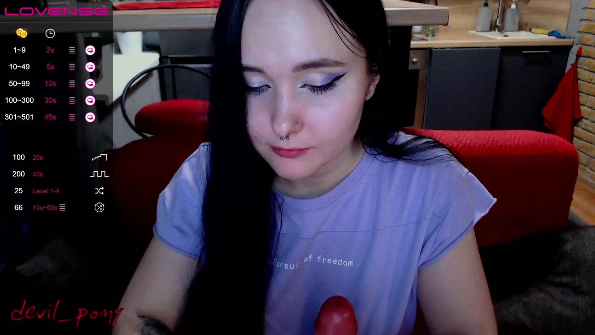 Gallery image thumbnail from Devil_pony's myfreecams stream on, 01/06/2023, 15:16 image 5 of 20