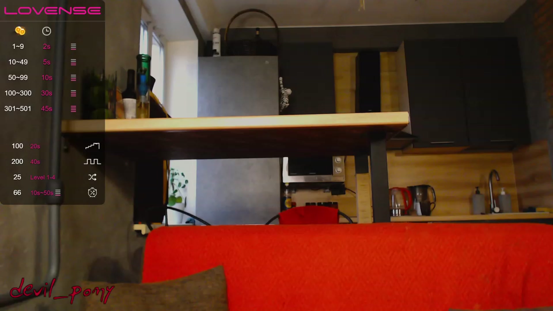 Gallery image thumbnail from Devil_pony's myfreecams stream on, 01/16/2023, 12:32 image 3 of 20