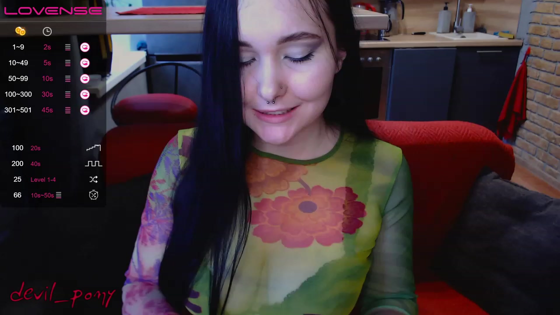 Gallery image thumbnail from Devil_pony's myfreecams stream on, 01/19/2023, 12:03 image 3 of 20
