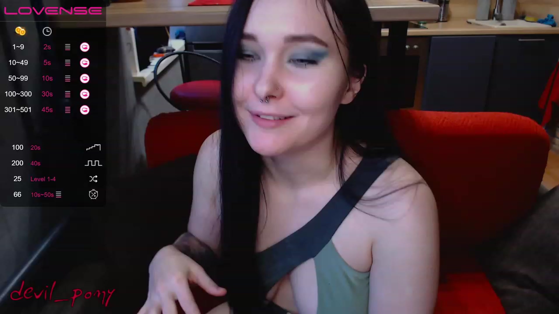 Gallery image thumbnail from Devil_pony's myfreecams stream on, 01/25/2023, 12:59 image 9 of 20