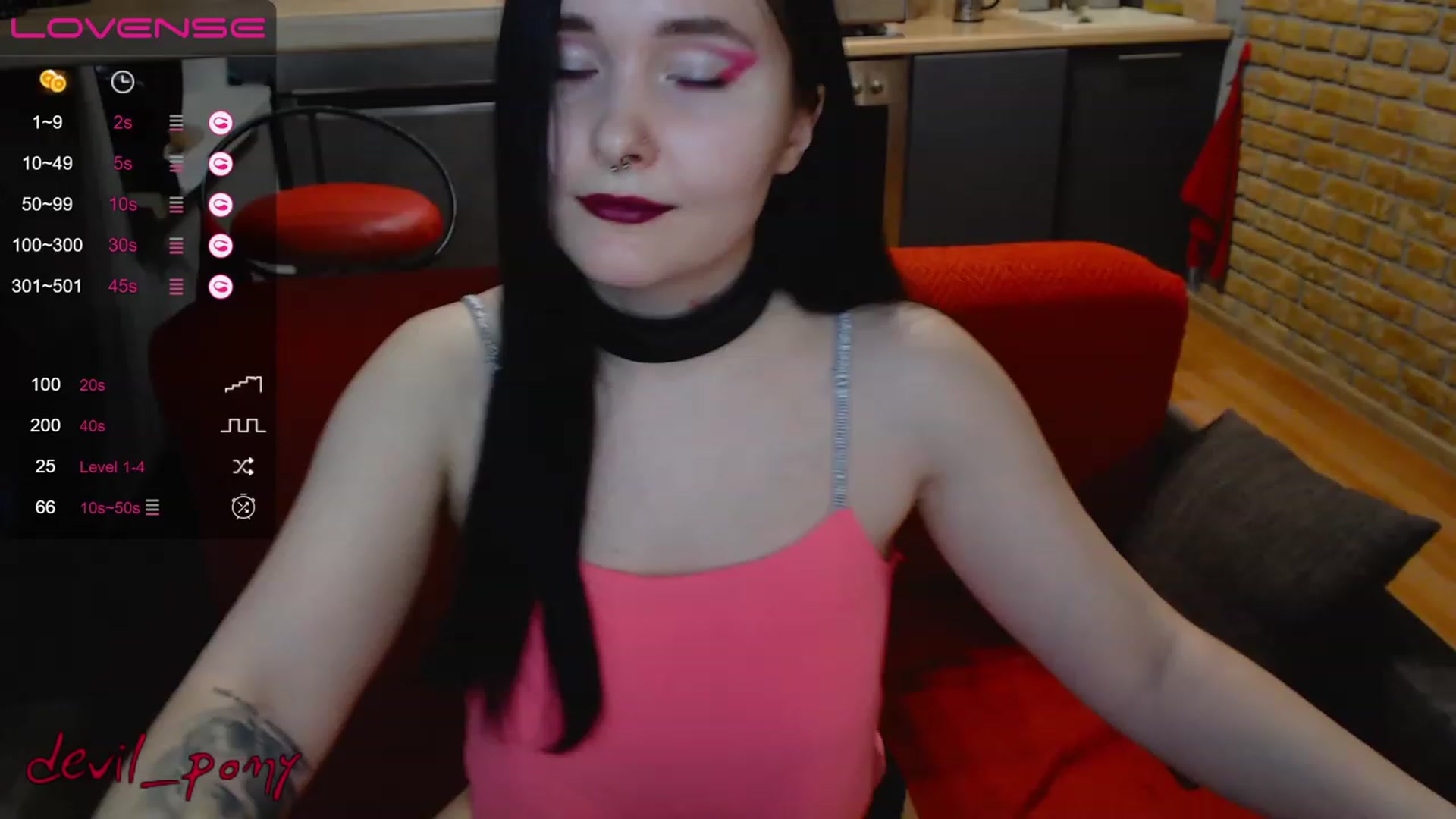 Gallery image thumbnail from Devil_pony's myfreecams stream on, 02/02/2023, 14:31 image 17 of 20