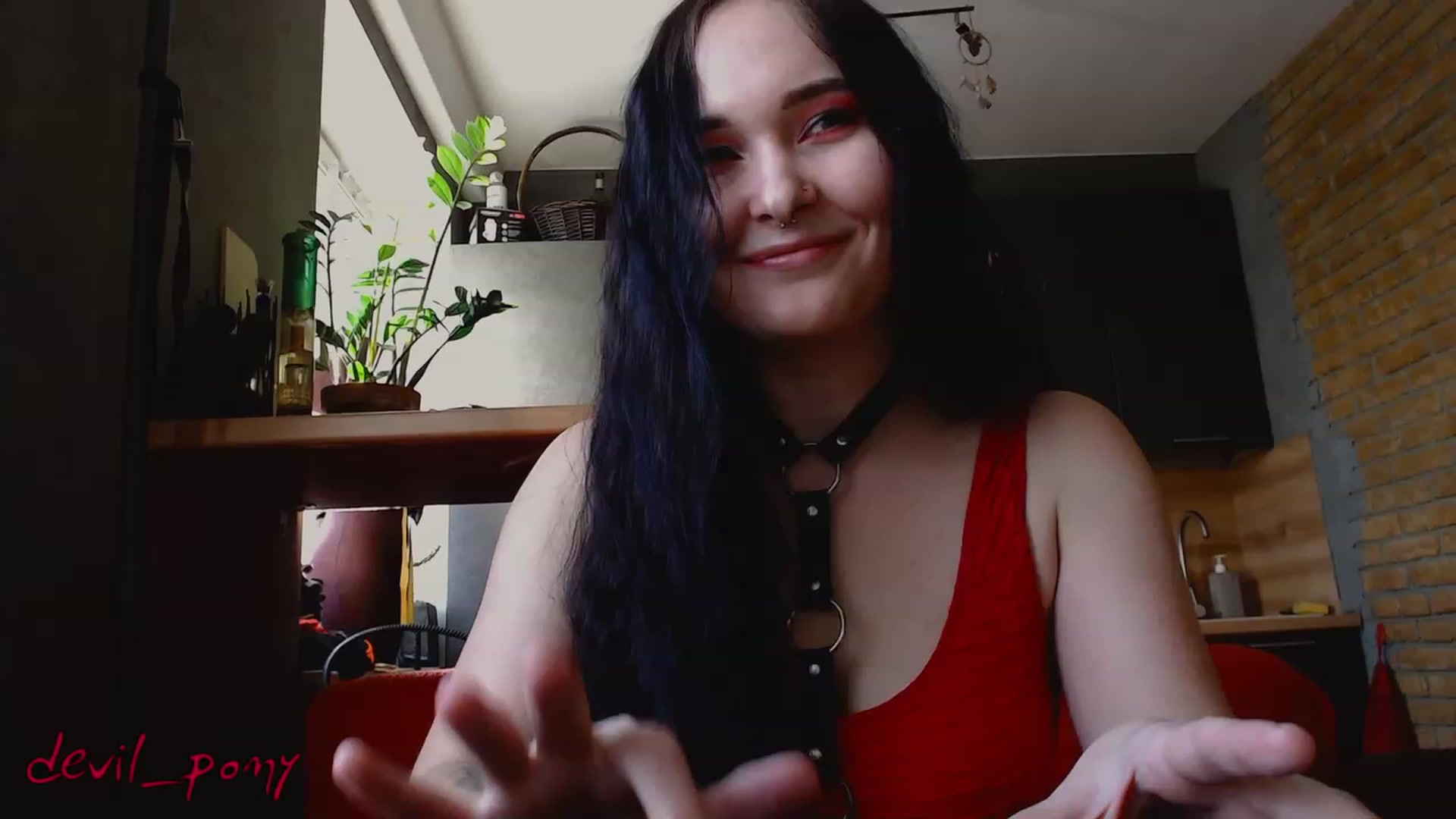 Gallery image thumbnail from Devil_pony's myfreecams stream on, 02/15/2023, 12:52 image 2 of 20