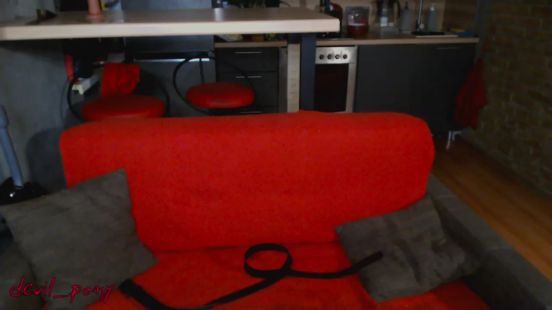 Gallery image thumbnail from Devil_pony's myfreecams stream on, 02/19/2023, 16:29 image 16 of 20