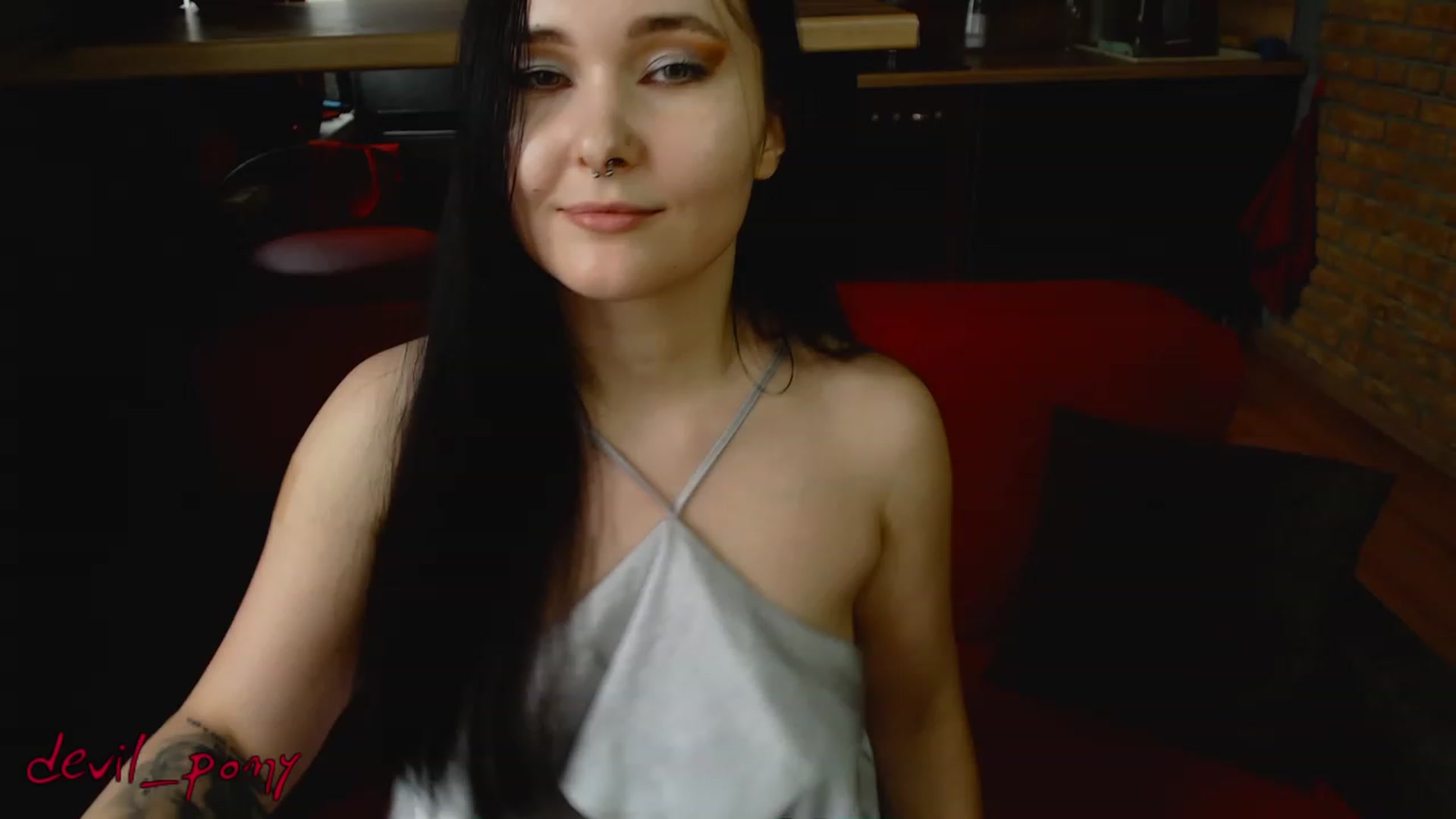 Gallery image thumbnail from Devil_pony's myfreecams stream on, 02/23/2023, 12:28 image 11 of 20