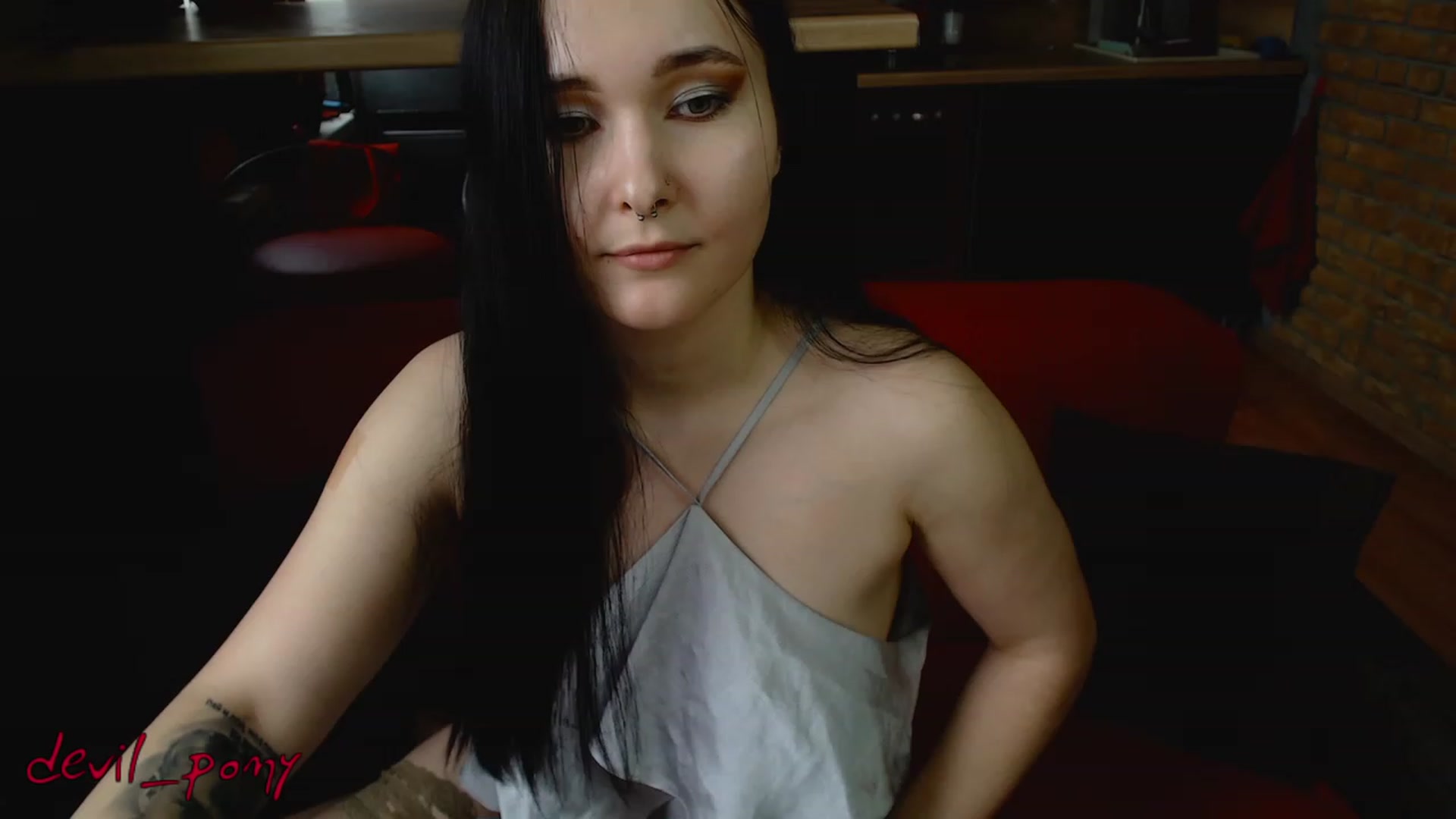 Gallery image thumbnail from Devil_pony's myfreecams stream on, 02/23/2023, 12:28 image 7 of 20