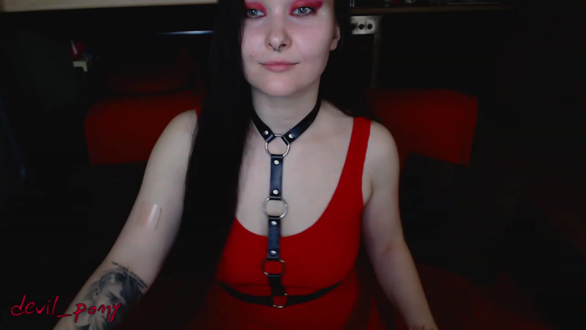 Gallery image thumbnail from Devil_pony's myfreecams stream on, 02/25/2023, 18:52 image 3 of 20