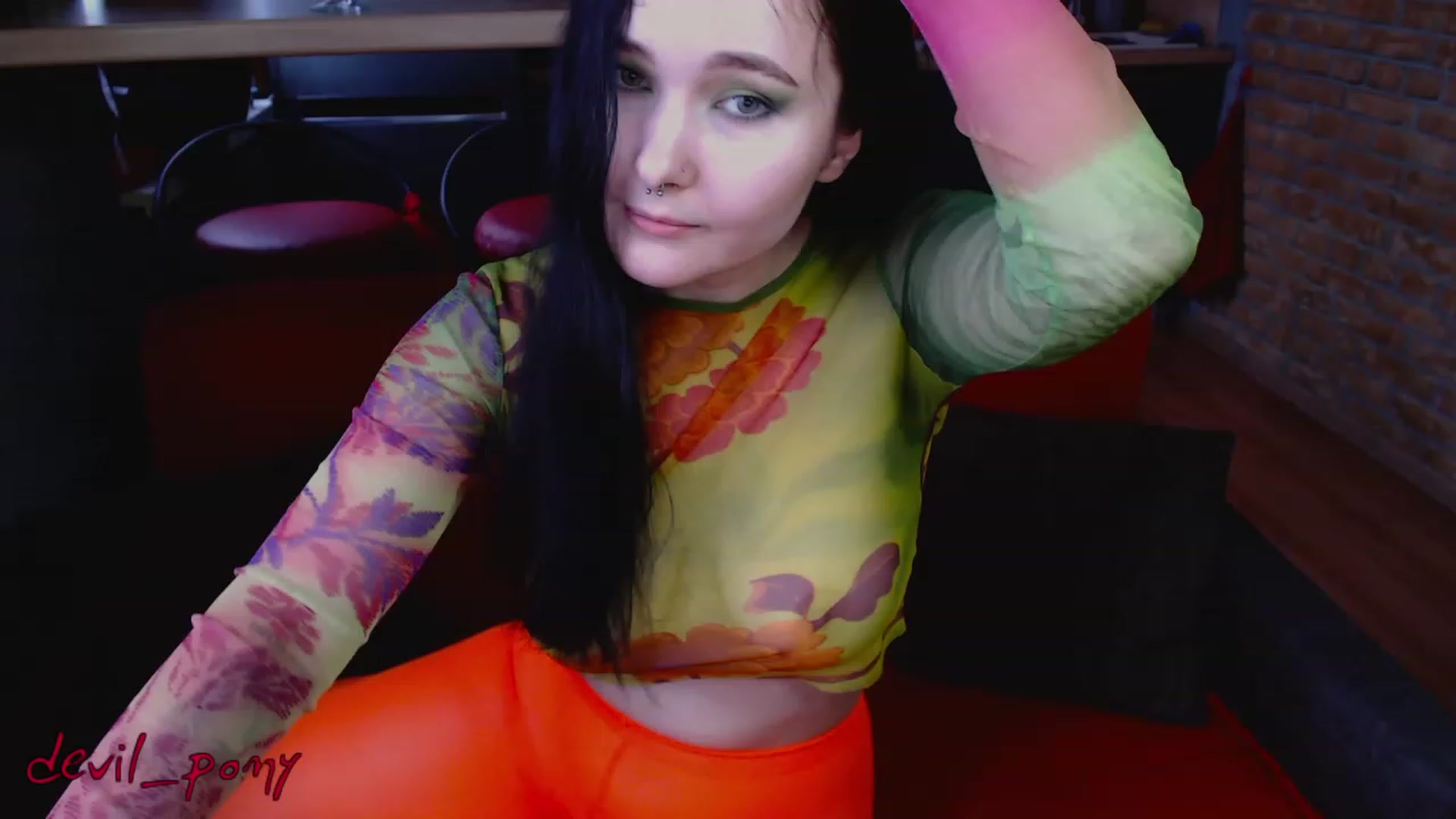 Gallery image thumbnail from Devil_pony's myfreecams stream on, 02/26/2023, 13:56 image 3 of 20