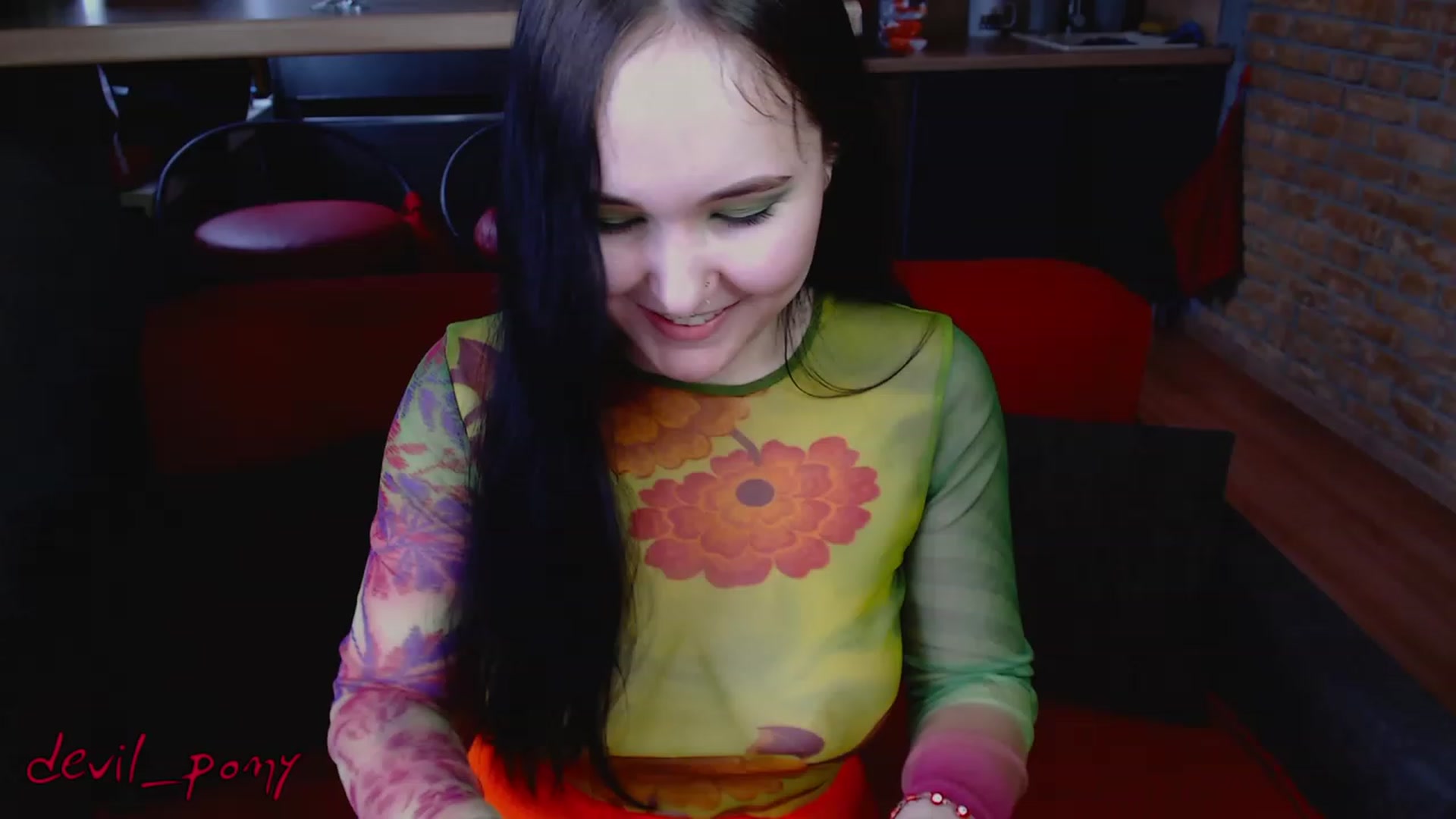 Gallery image thumbnail from Devil_pony's myfreecams stream on, 02/26/2023, 13:56 image 11 of 20
