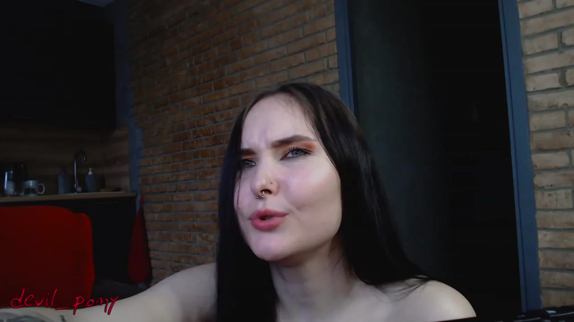 Gallery image thumbnail from Devil_pony's myfreecams stream on, 02/27/2023, 14:57 image 15 of 20
