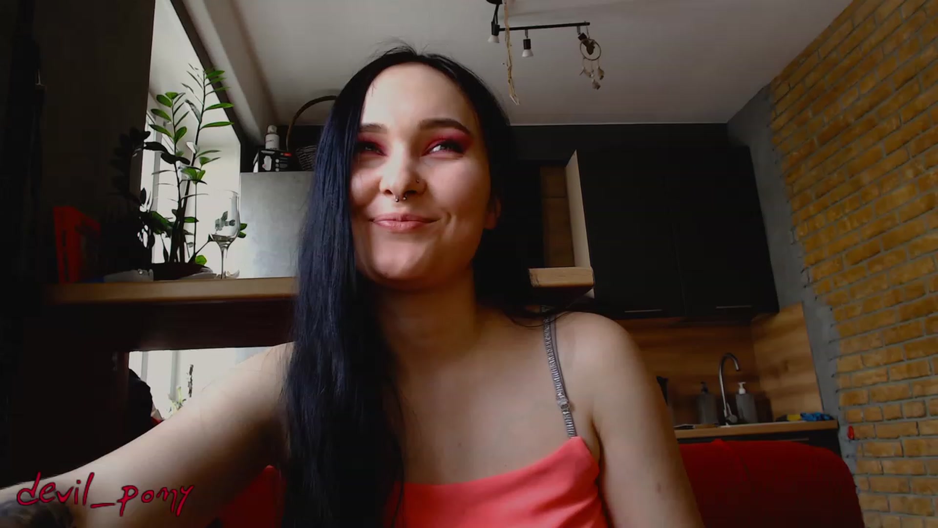 Gallery image thumbnail from Devil_pony's myfreecams stream on, 03/04/2023, 13:38 image 11 of 20
