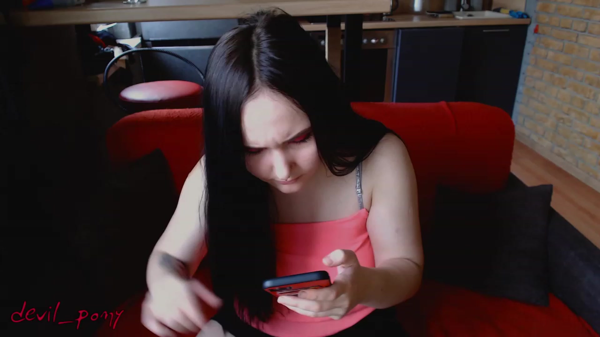 Gallery image thumbnail from Devil_pony's myfreecams stream on, 03/04/2023, 13:38 image 15 of 20