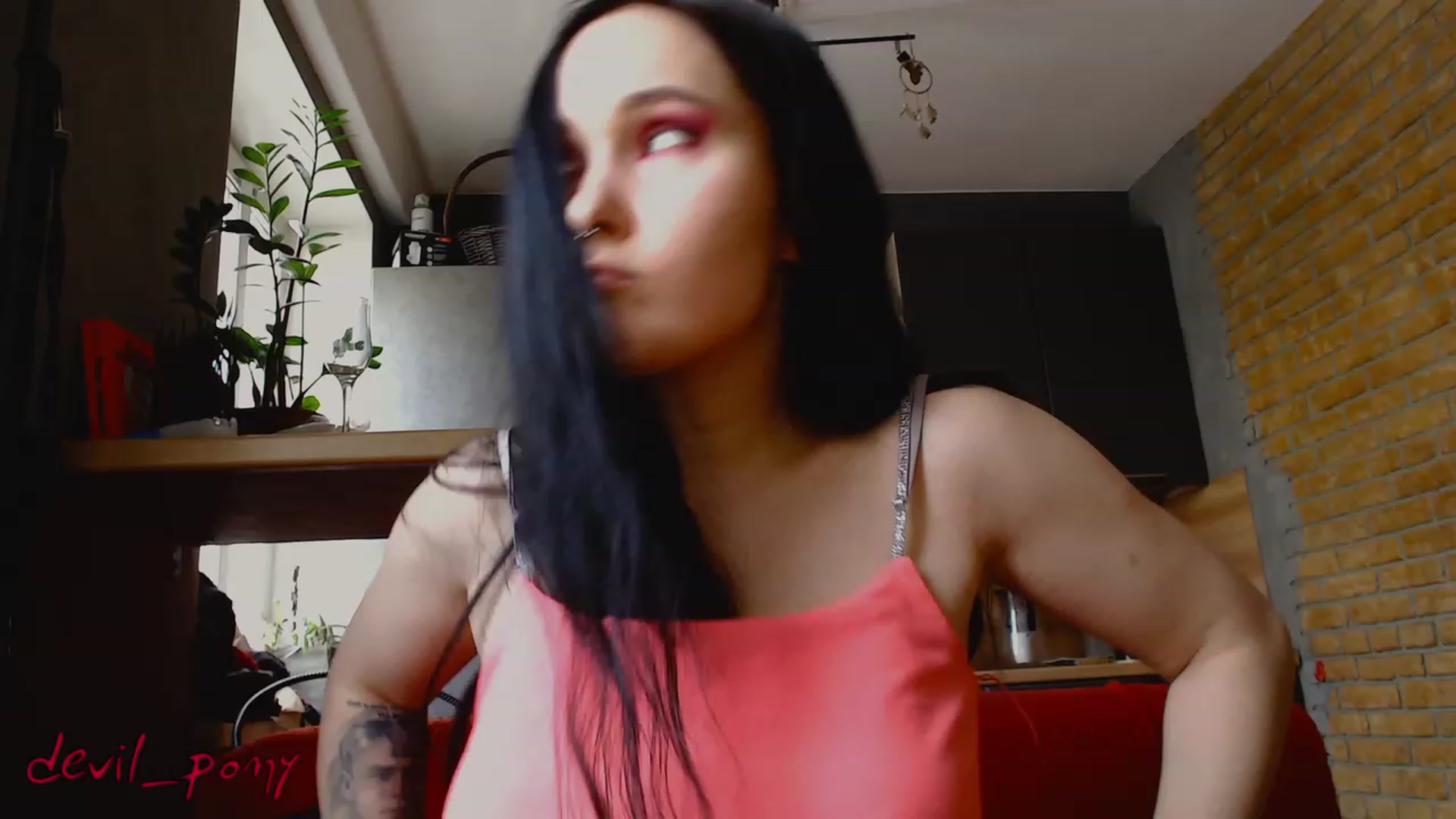 Gallery image thumbnail from Devil_pony's myfreecams stream on, 03/04/2023, 13:38 image 5 of 20