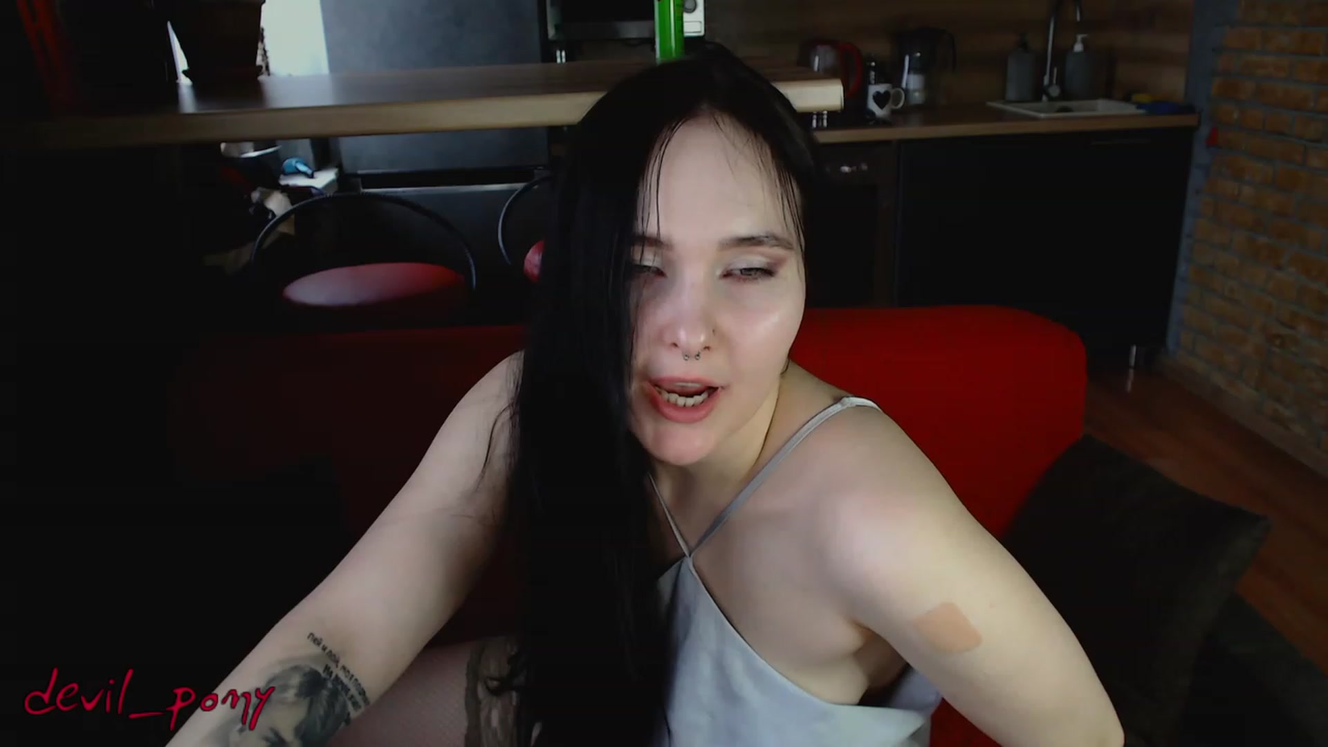 Gallery image thumbnail from Devil_pony's myfreecams stream on, 03/05/2023, 15:52 image 3 of 20