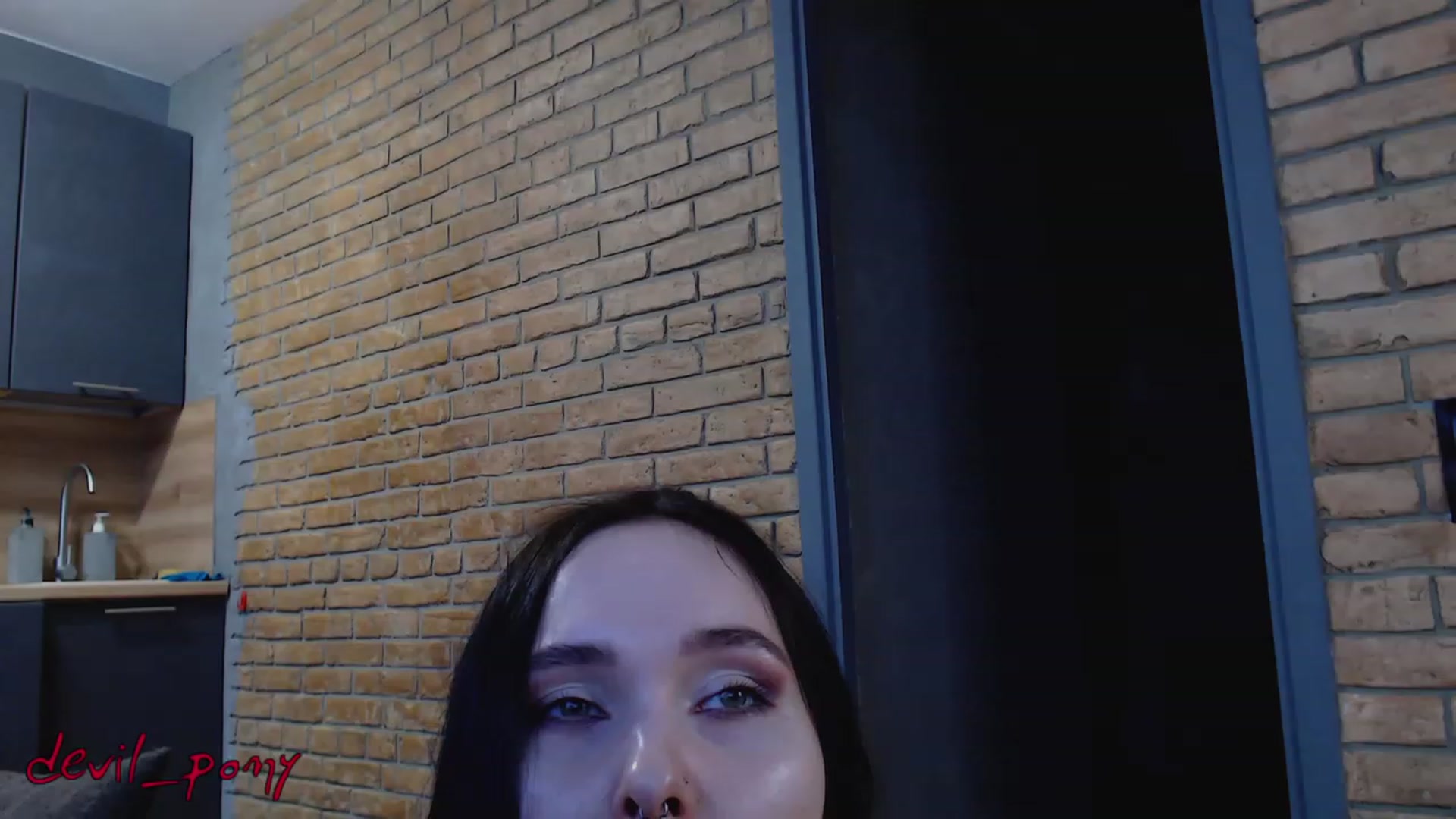 Gallery image thumbnail from Devil_pony's myfreecams stream on, 03/05/2023, 15:52 image 6 of 20