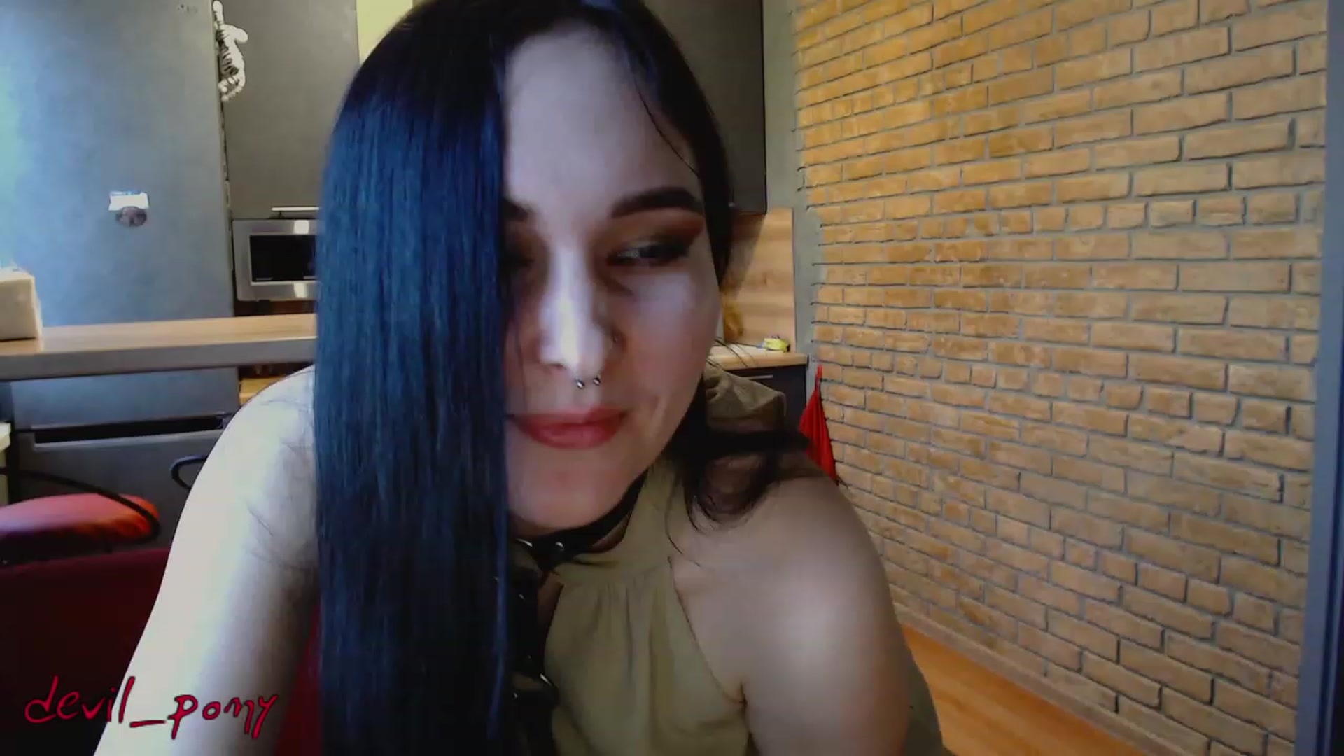 Gallery image thumbnail from Devil_pony's myfreecams stream on, 03/09/2023, 16:23 image 4 of 20