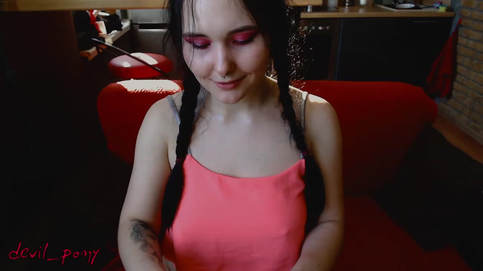 Gallery image thumbnail from Devil_pony's myfreecams stream on, 03/10/2023, 12:09 image 17 of 20