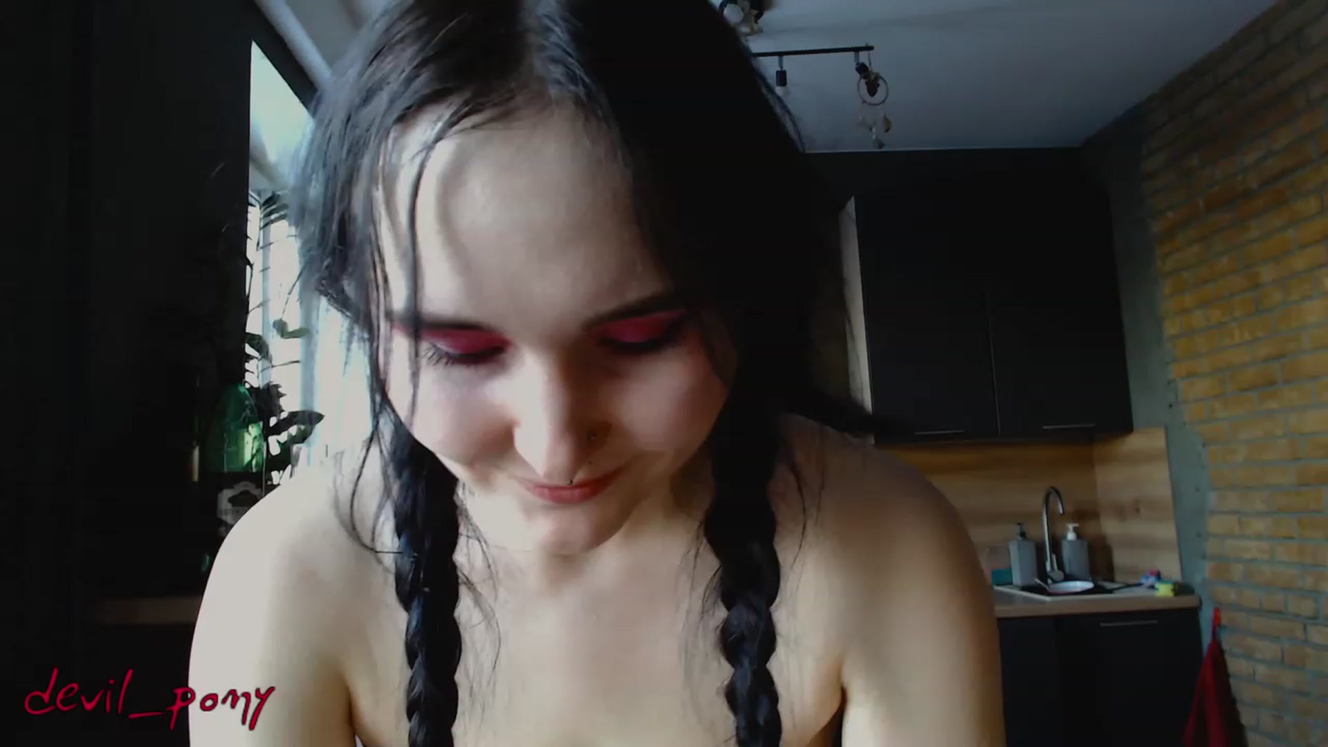 Gallery image thumbnail from Devil_pony's myfreecams stream on, 03/10/2023, 14:56 image 9 of 20