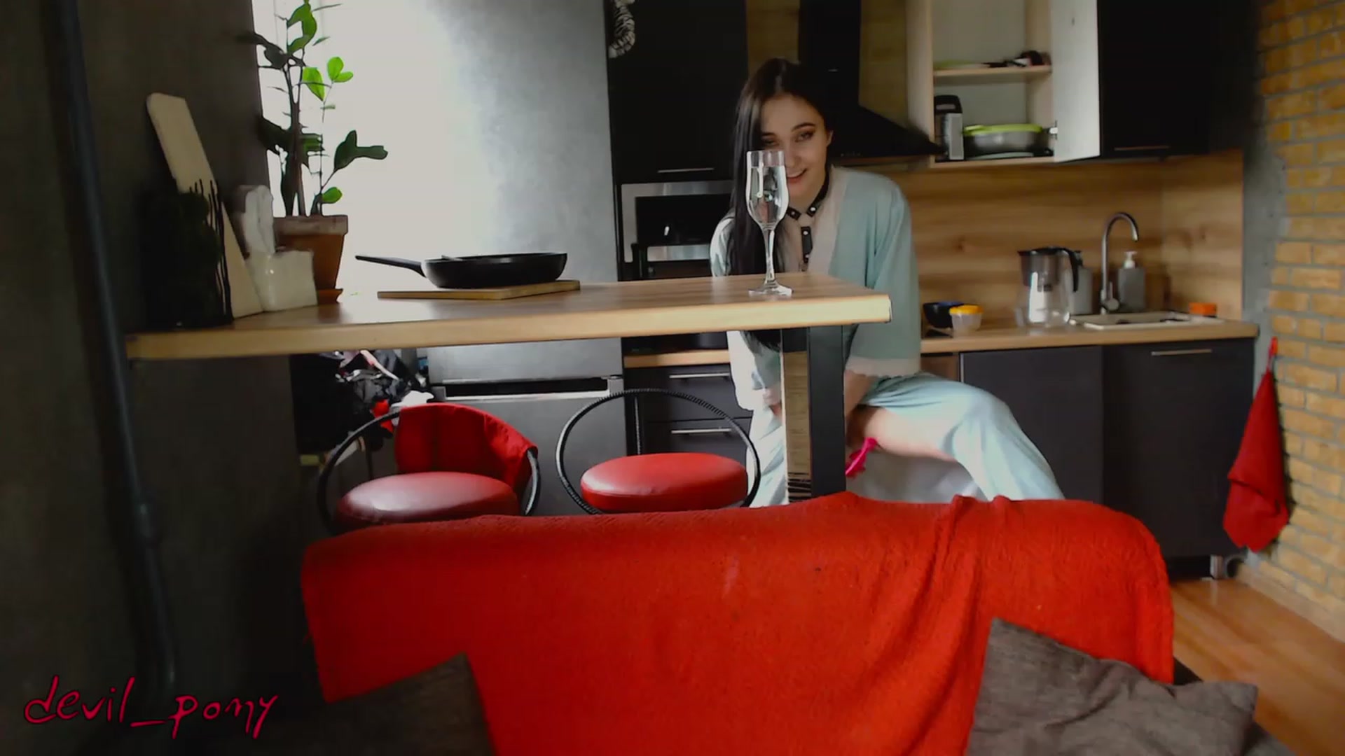 Gallery image thumbnail from Devil_pony's myfreecams stream on, 03/26/2023, 11:31 image 1 of 20