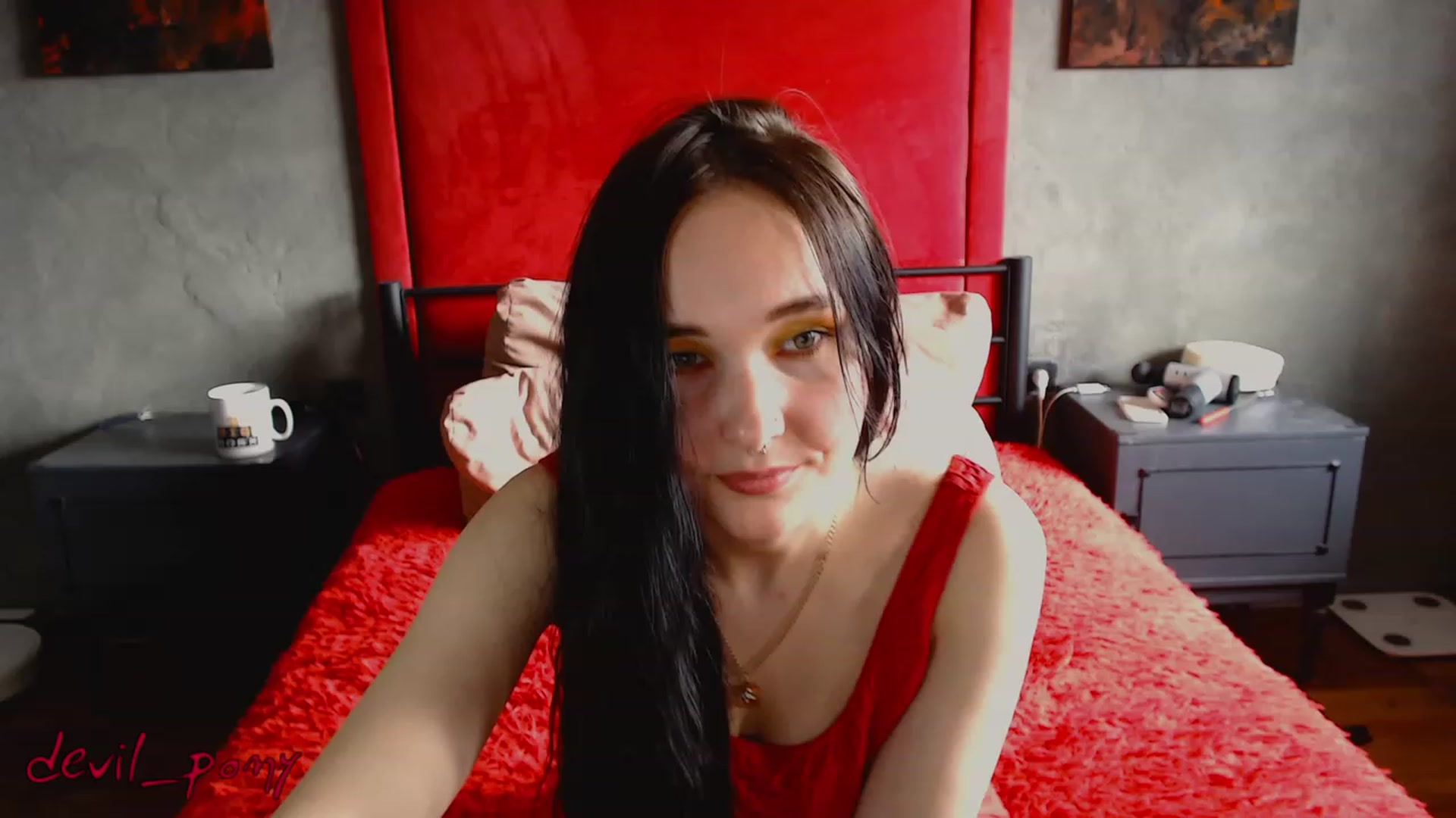 Gallery image thumbnail from Devil_pony's myfreecams stream on, 04/20/2023, 10:23 image 16 of 20