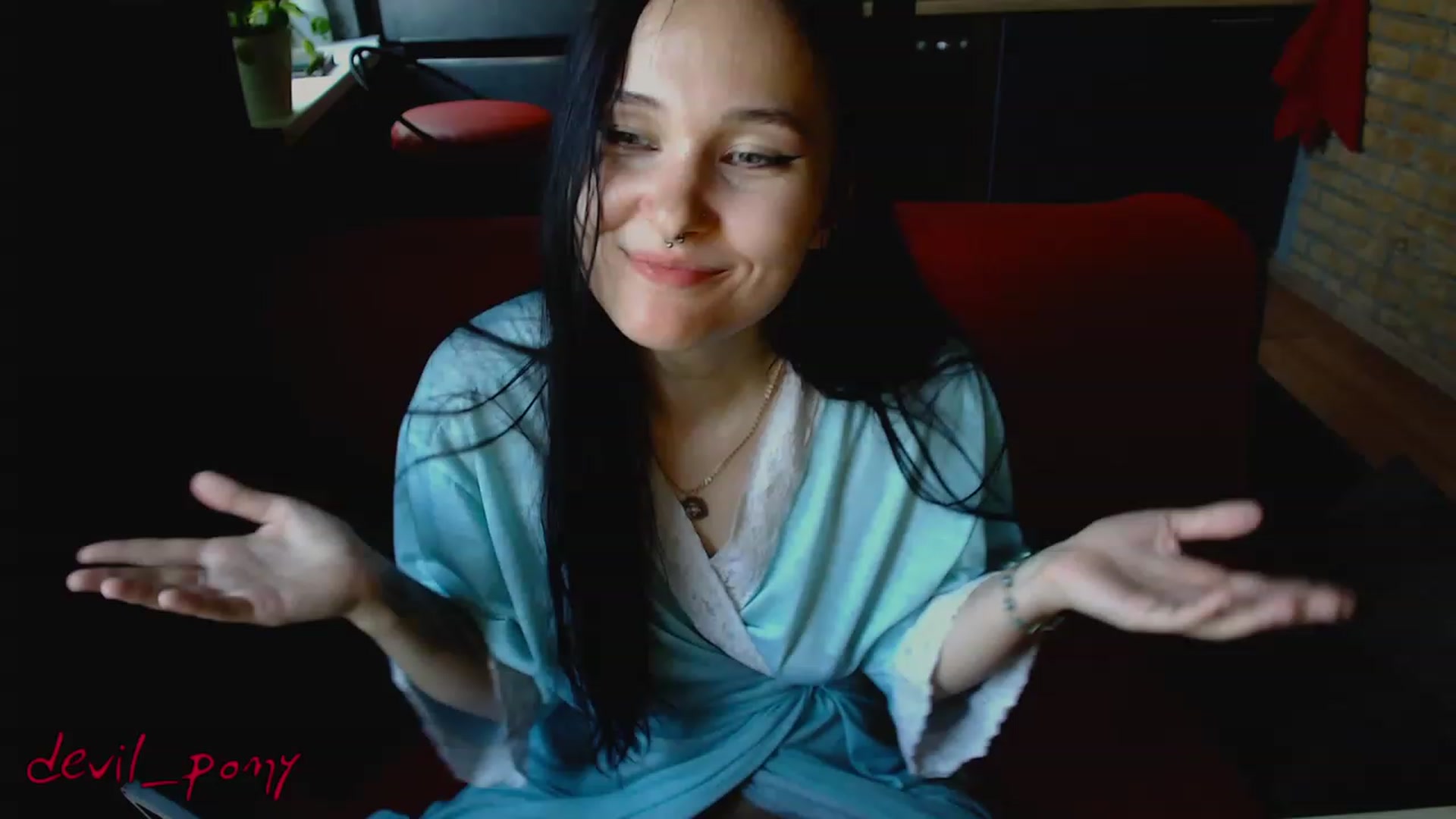 Gallery image thumbnail from Devil_pony's myfreecams stream on, 05/29/2023, 13:34 image 18 of 20