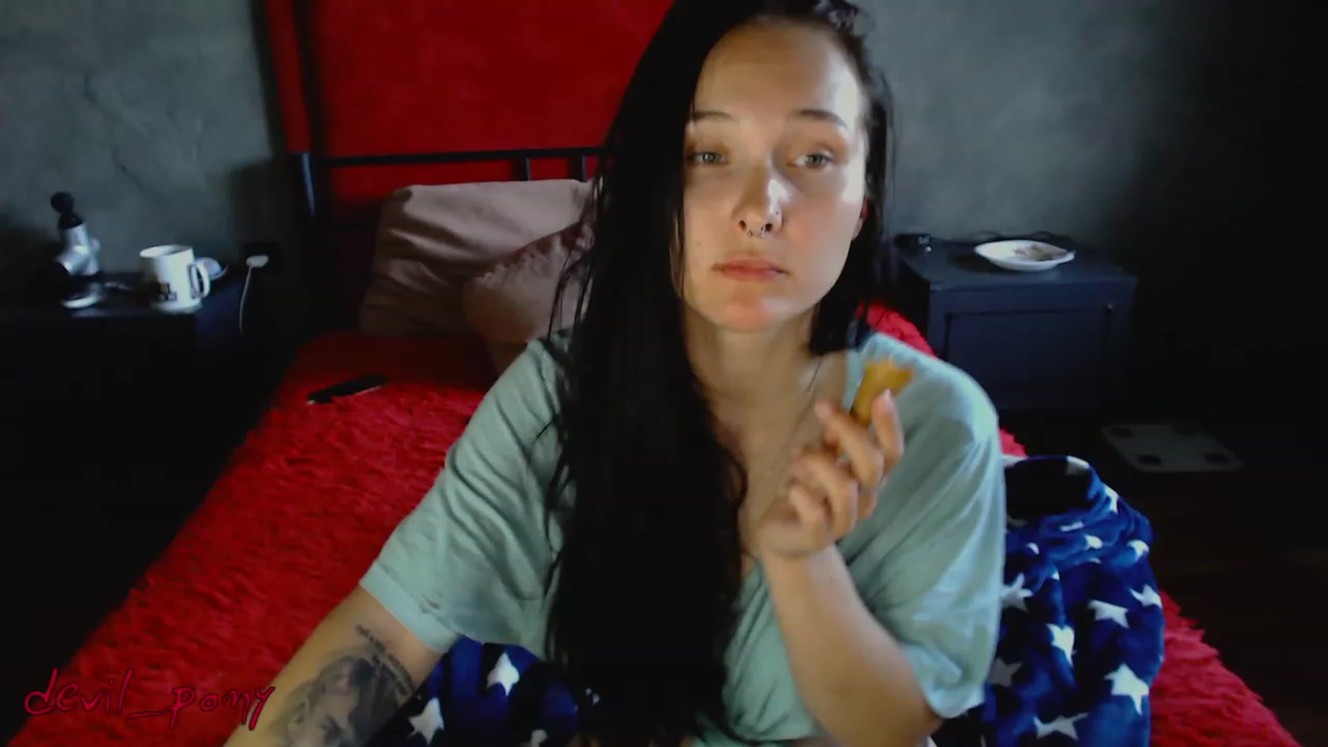 Gallery image thumbnail from Devil_pony's myfreecams stream on, 06/18/2023, 14:31 image 14 of 20