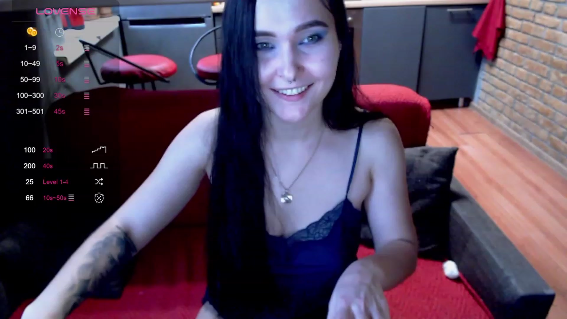 Gallery image thumbnail from Devil_pony's myfreecams stream on, 10/31/2023, 14:36 image 3 of 20