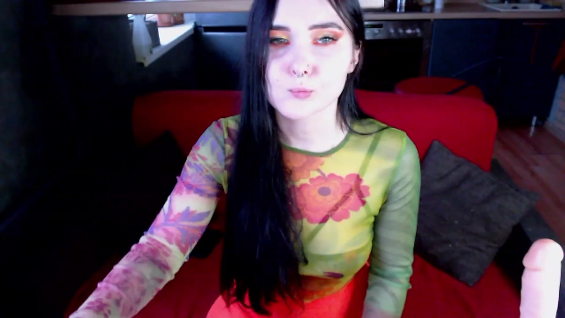 Gallery image thumbnail from Devil_pony's myfreecams stream on, 12/24/2023, 12:12 image 11 of 20