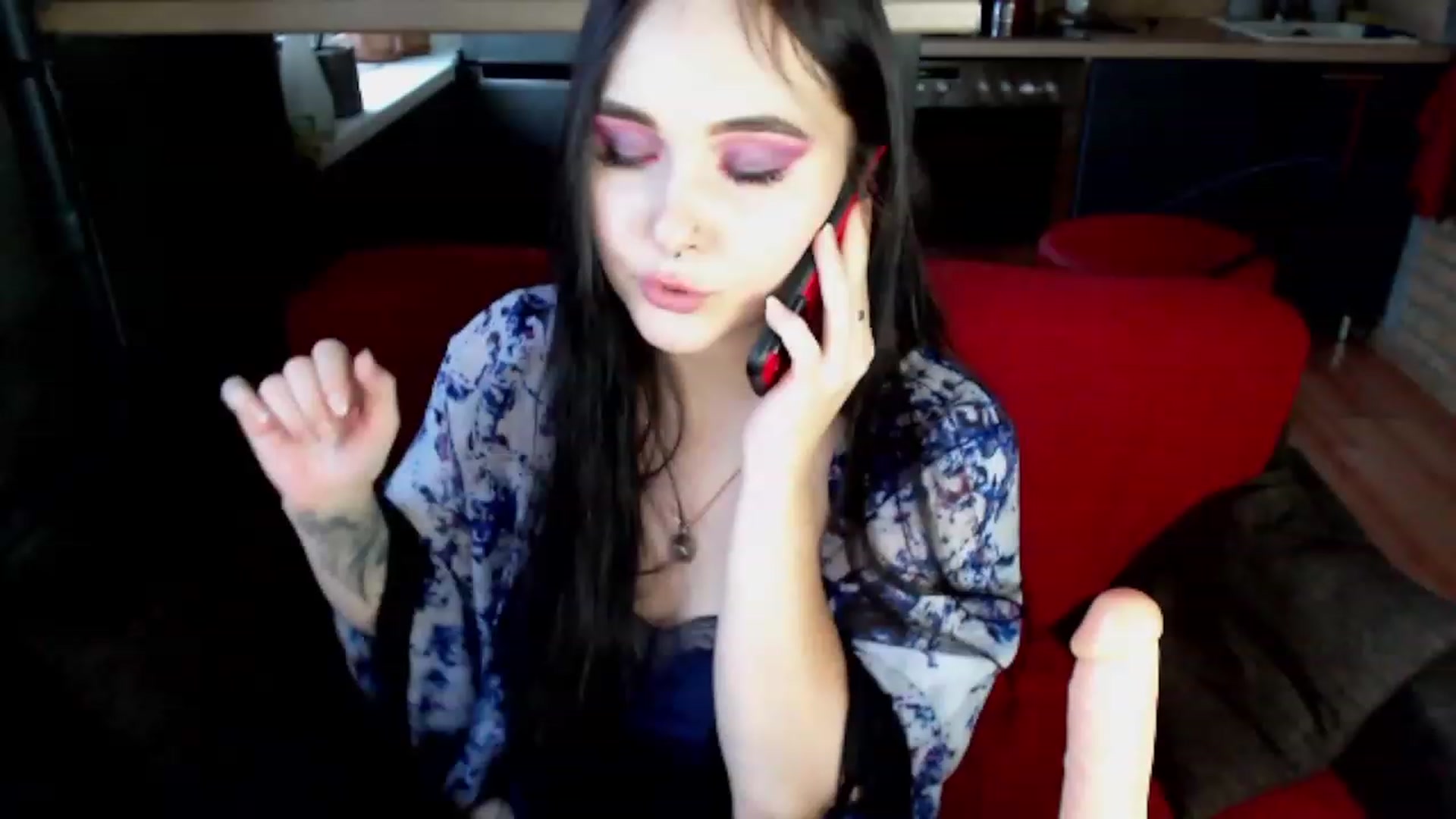 Gallery image thumbnail from Devil_pony's myfreecams stream on, 12/26/2023, 13:37 image 8 of 20