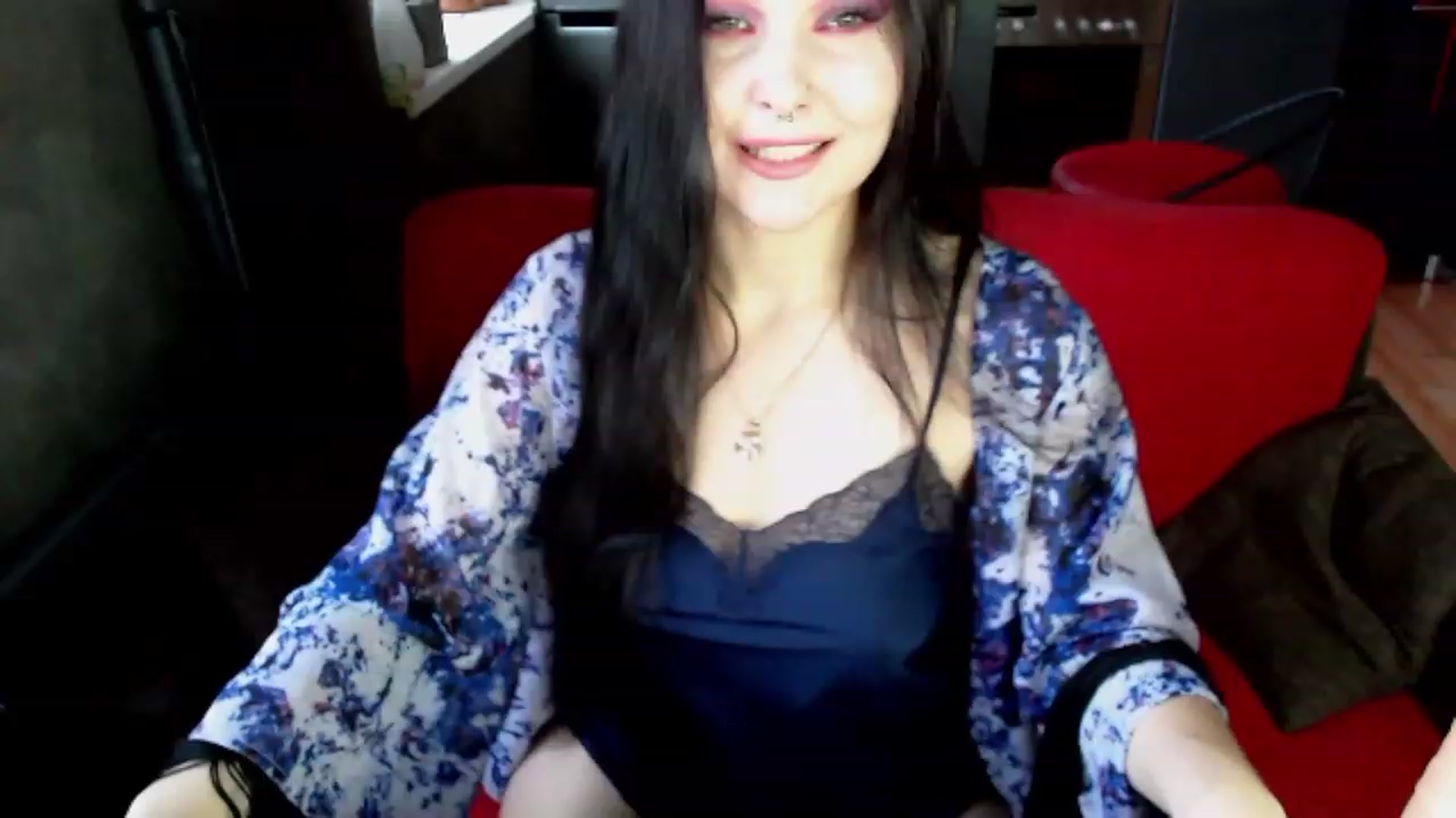 Gallery image thumbnail from Devil_pony's myfreecams stream on, 12/26/2023, 13:37 image 1 of 20